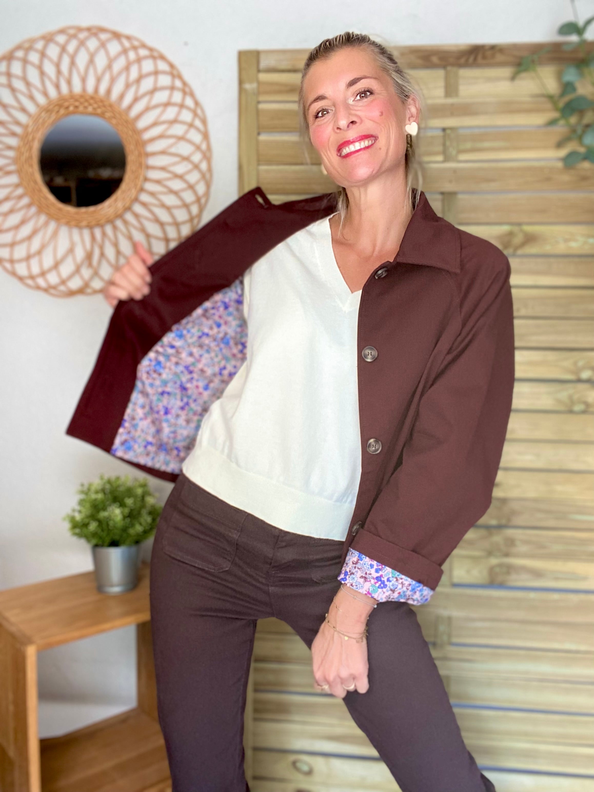 Veste Trench en coton bordeaux foncé avec Liberty - MAHAUT