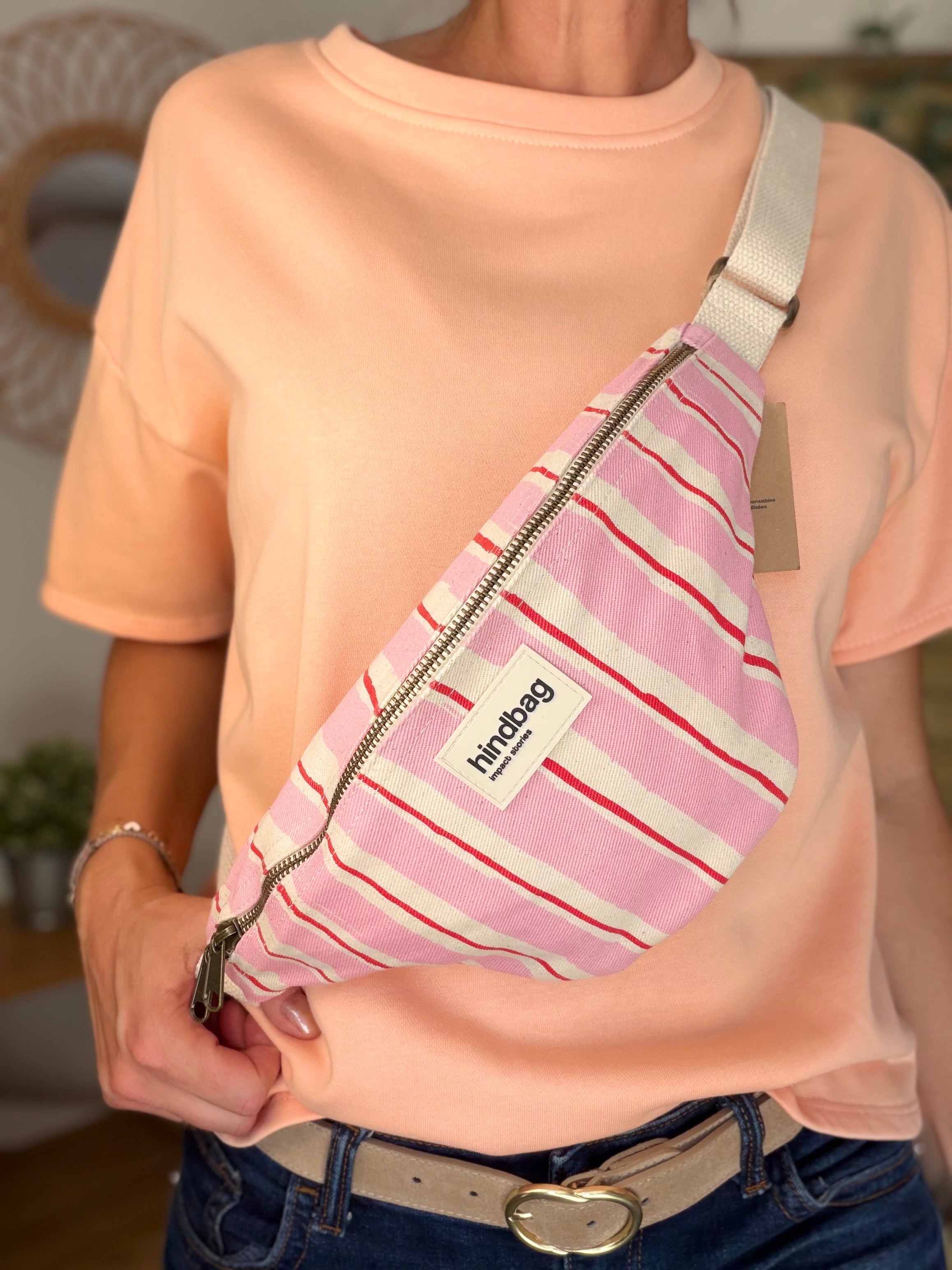 HINDBAG OLIVIA - Sac banane Rayures roses et rouges