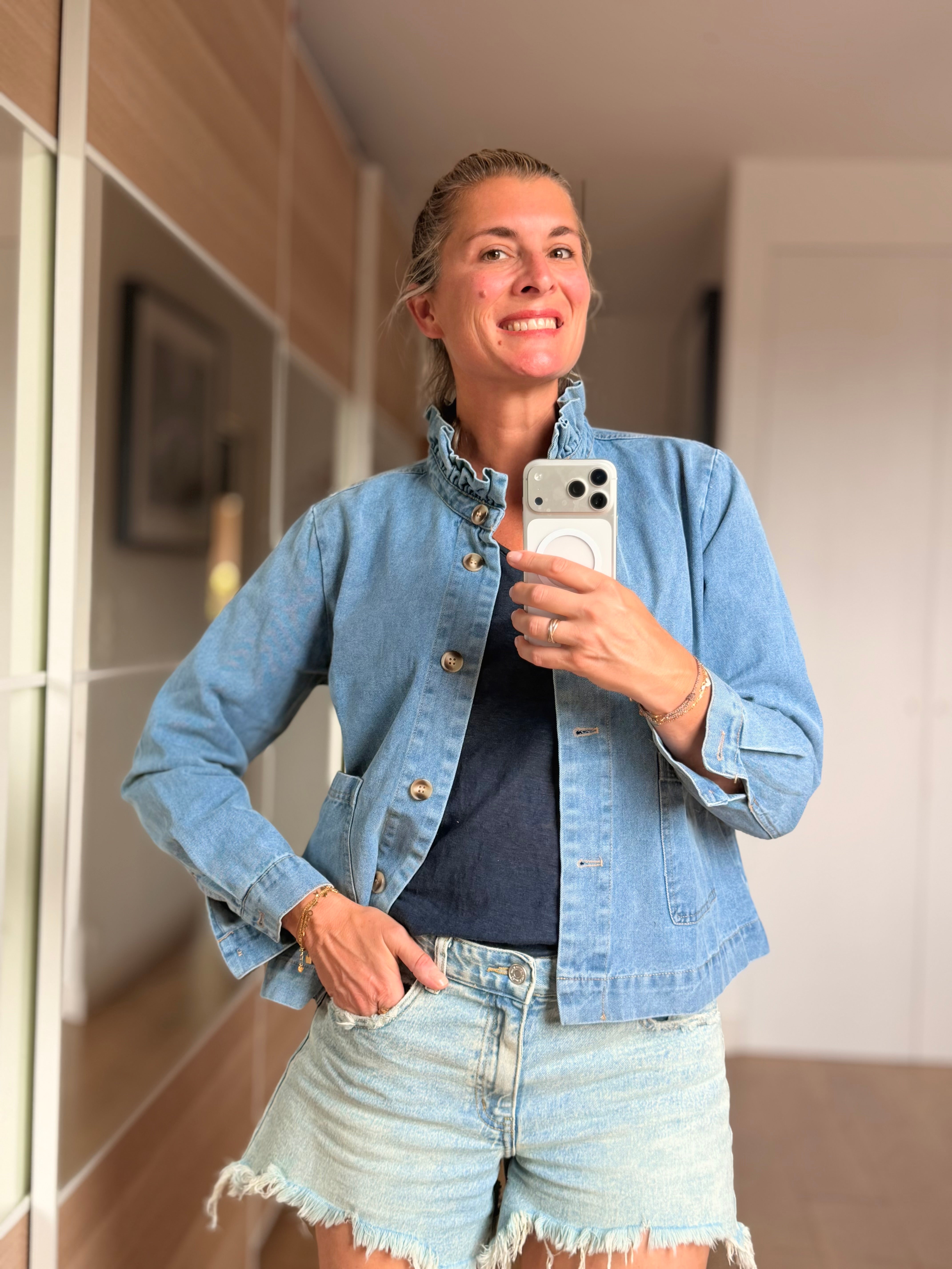 Veste courte légère col volanté JUNON Jean clair