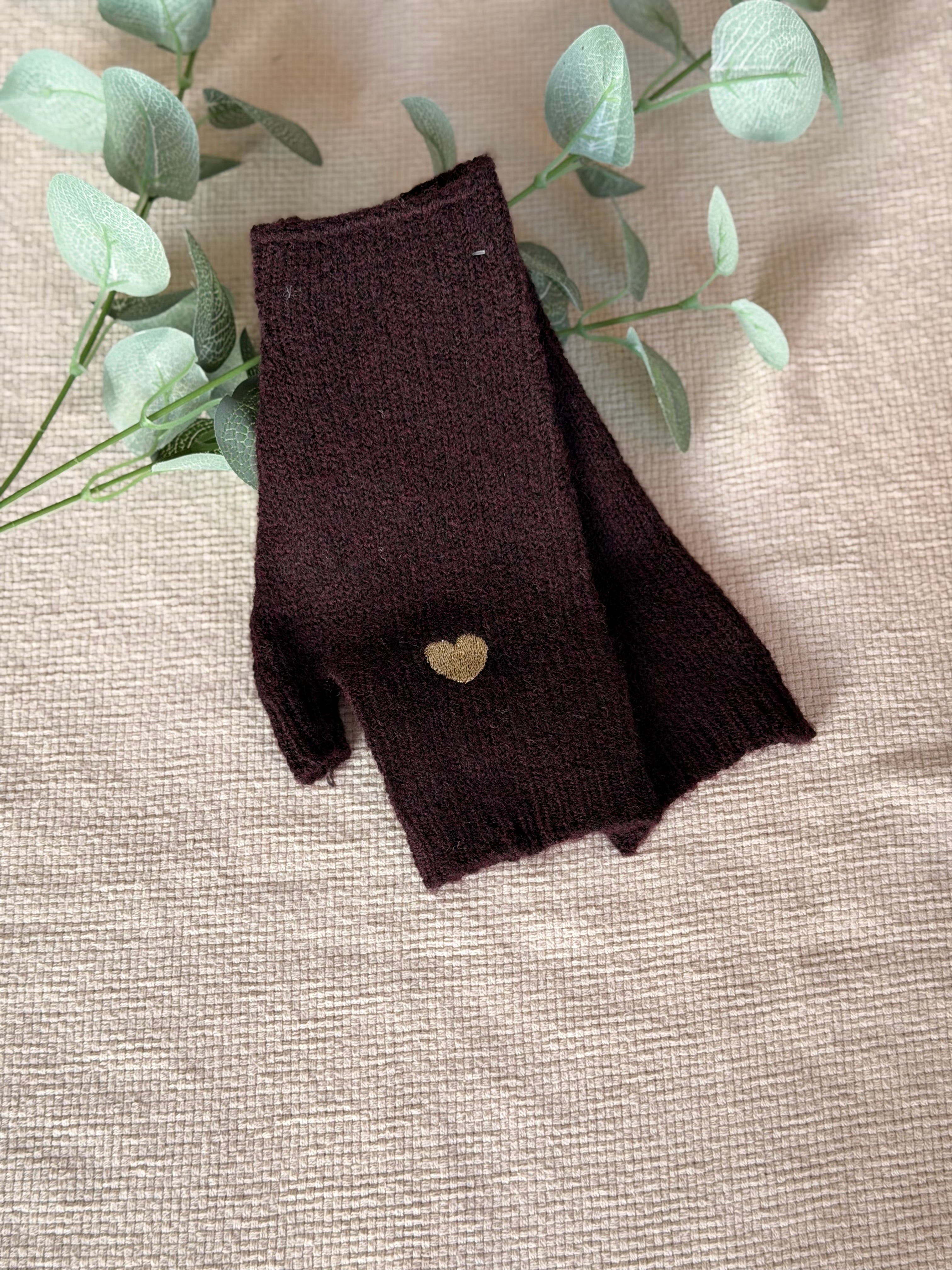 Mitaines CLARISSE avec coeur brodé 💛❤️