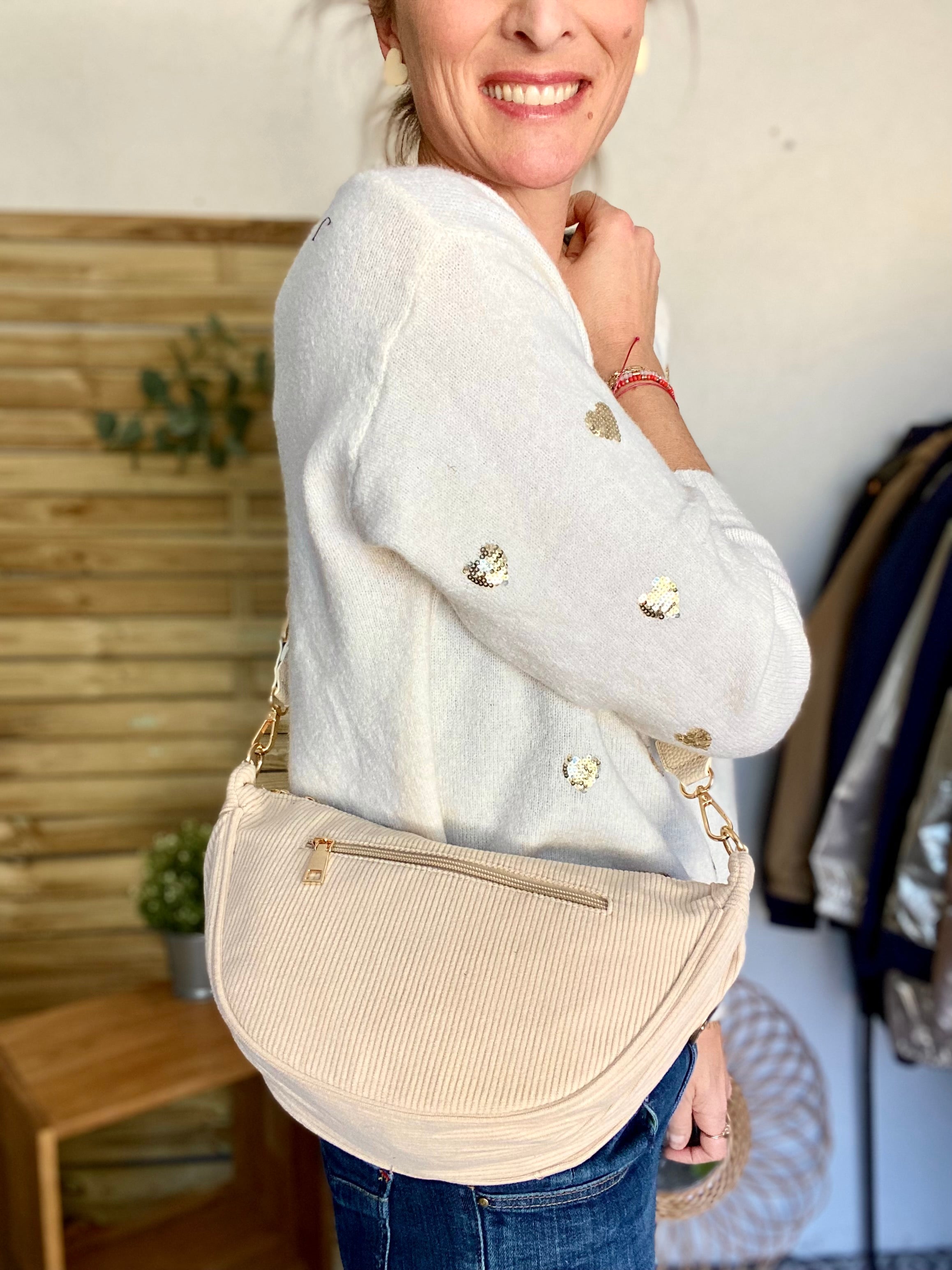 Sac besace demi-lune XL velours côtelé - AMY - Beige clair