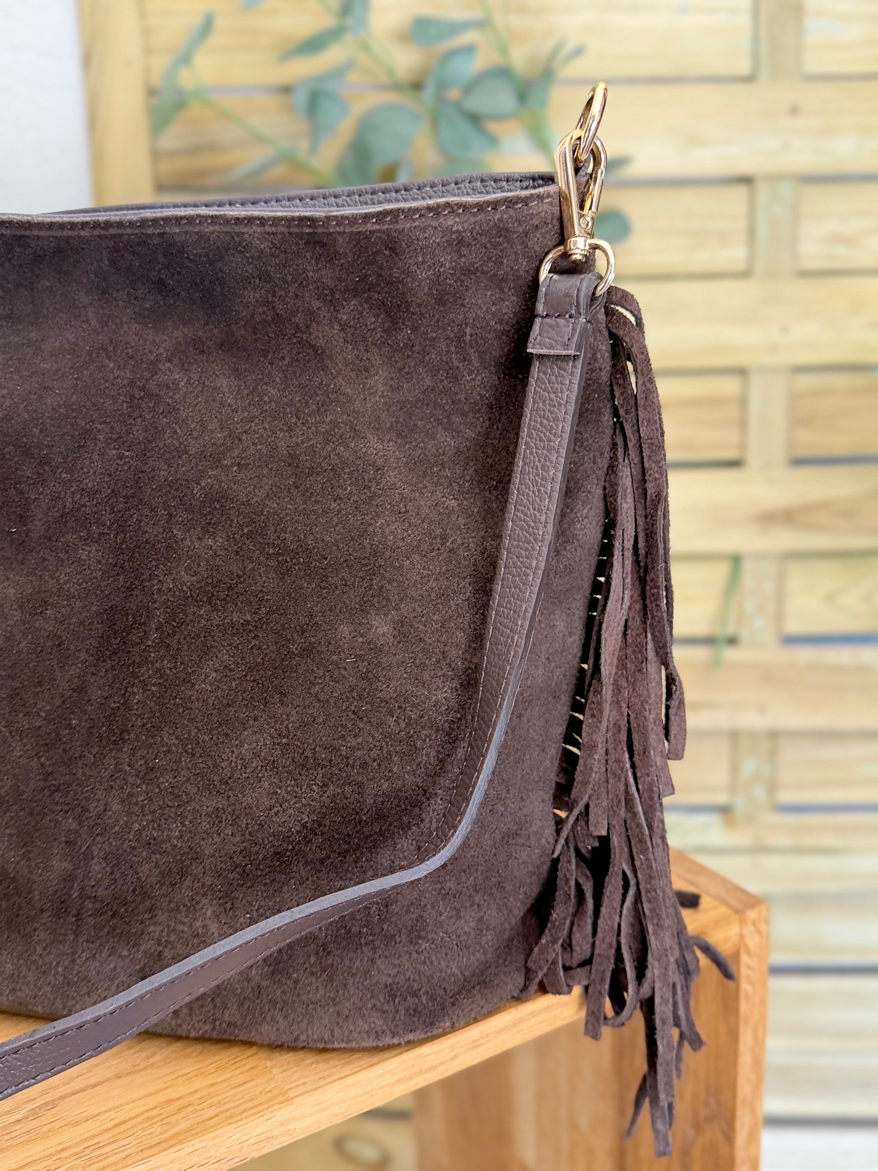Sac seau en cuir daim avec franges KYLIE - Chocolat