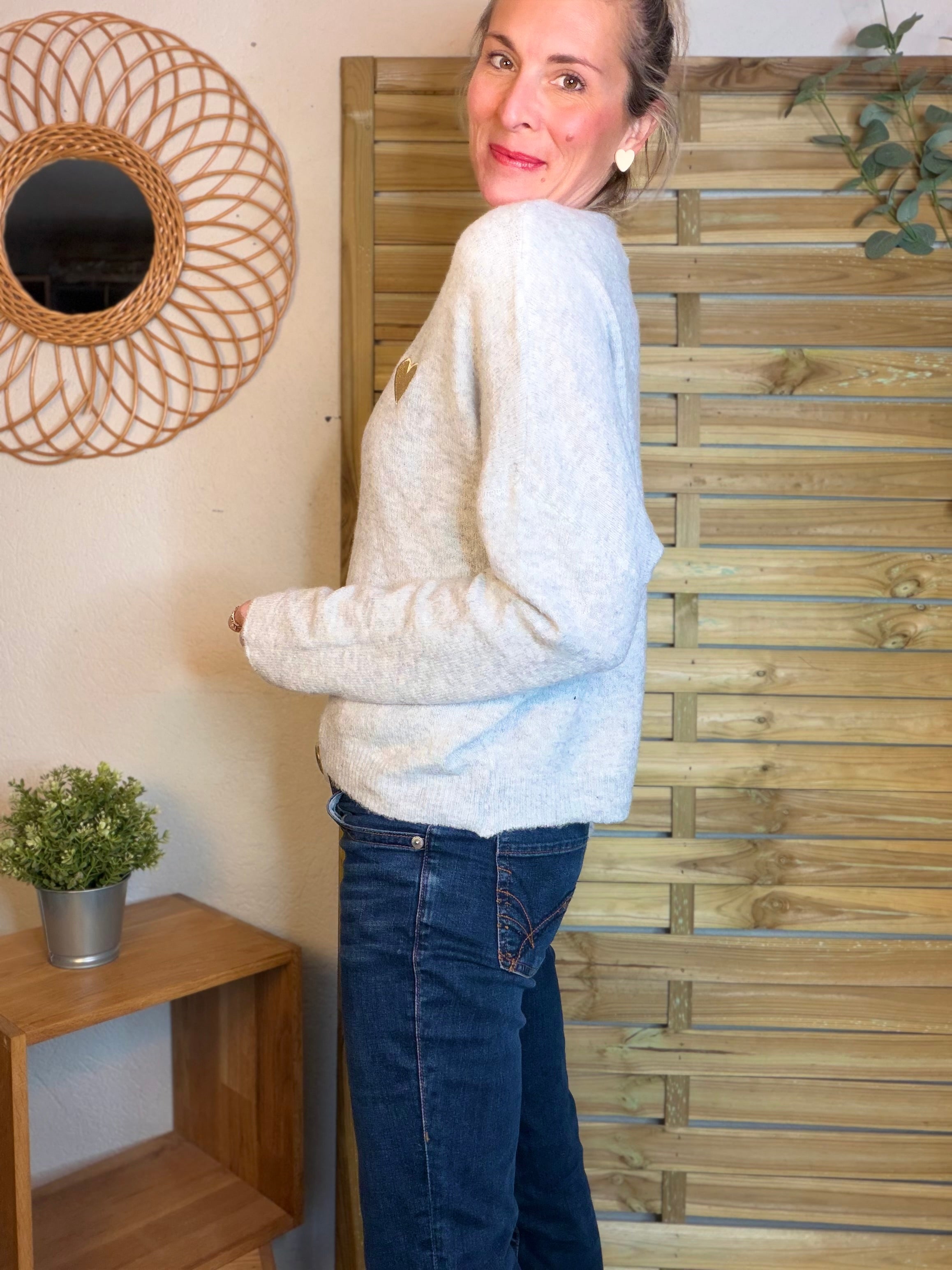 Pull léger en maille cœur doré brodé 💛 MELISSA - Gris chiné