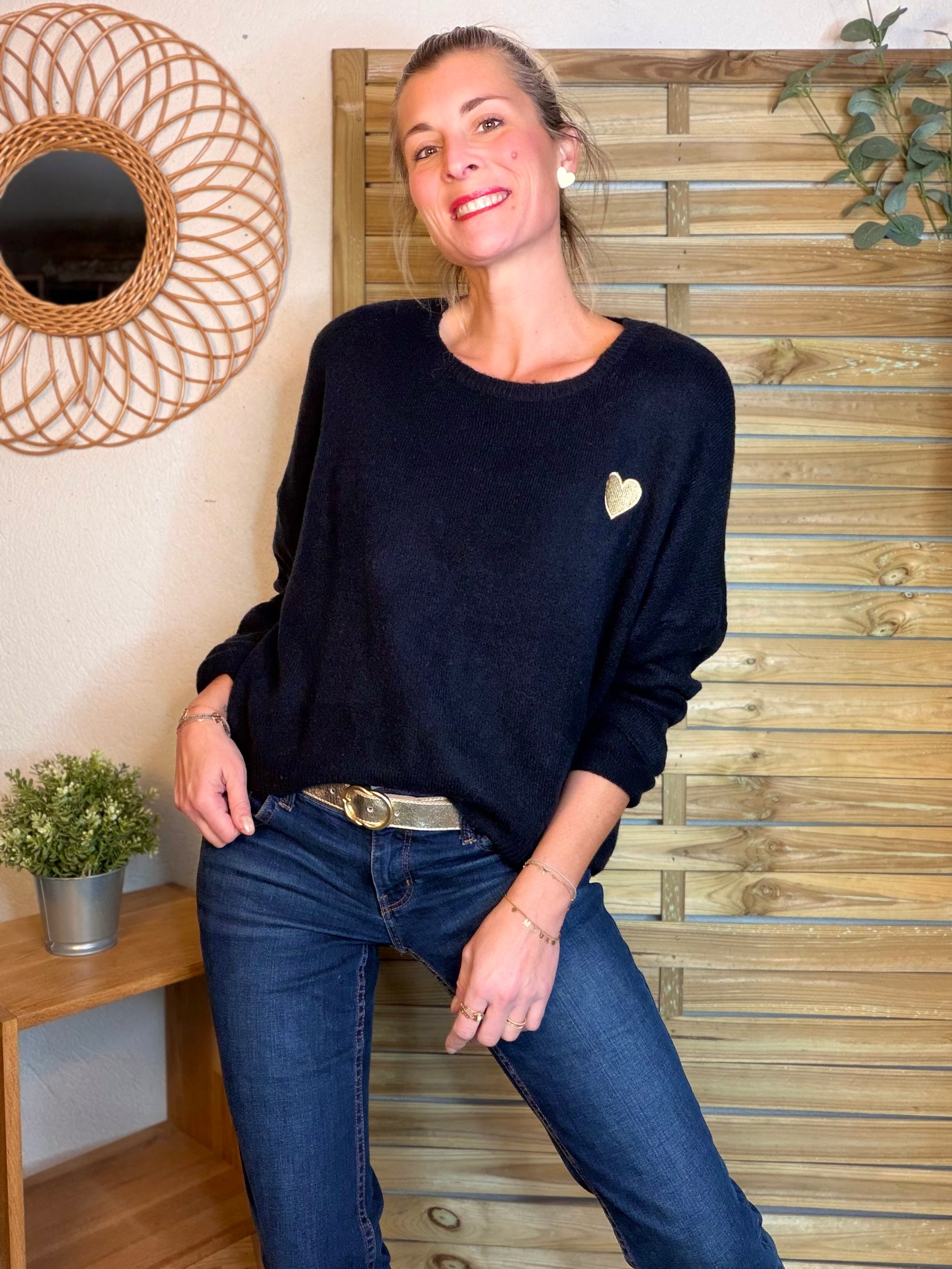 Pull léger en maille cœur doré brodé 💛 MELISSA - Bleu marine