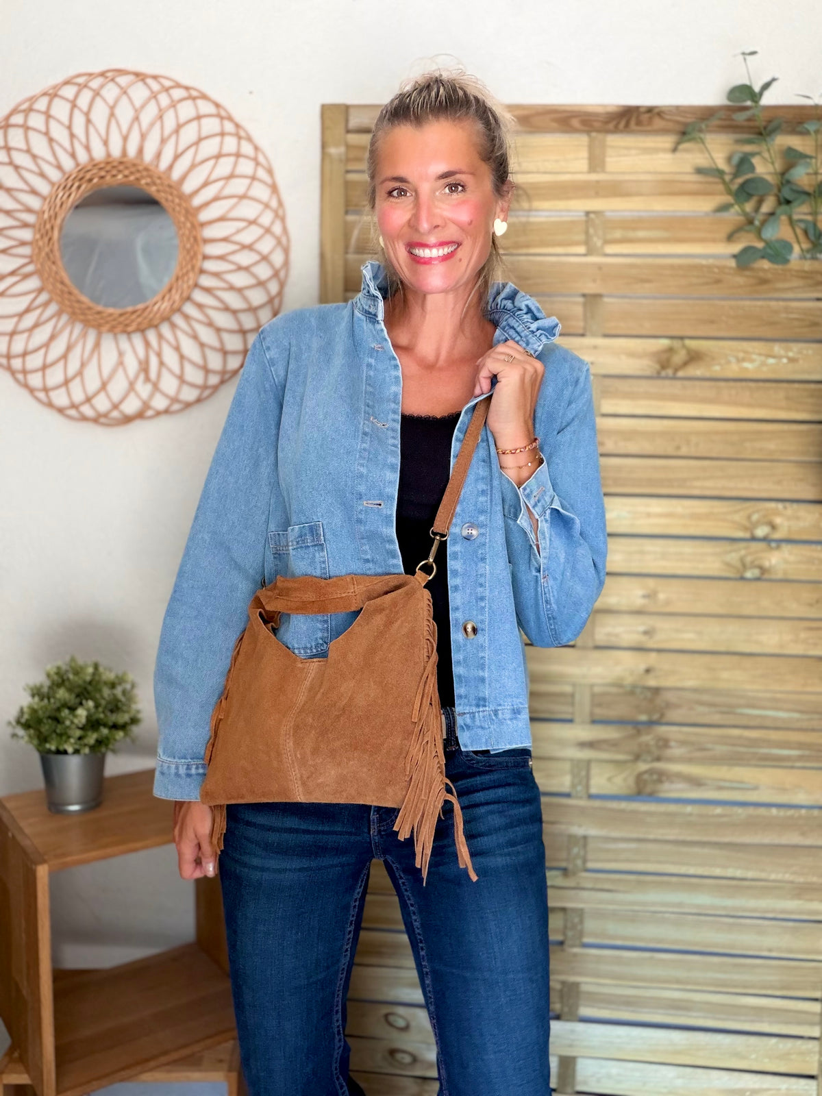Sac hobo en cuir daim avec franges AARON - Camel - DÉSTOCKAGE