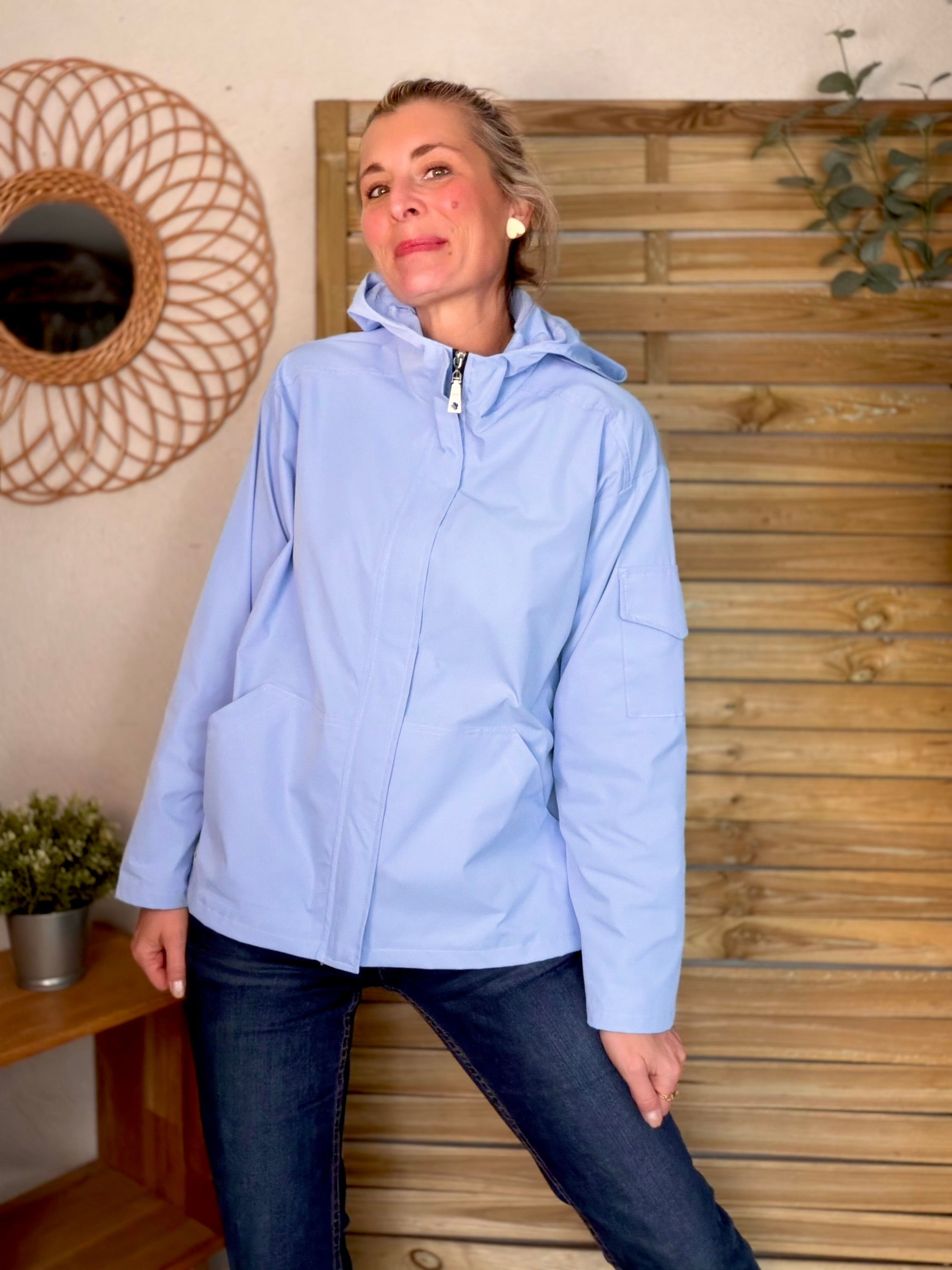 Veste Coupe vent court LIZZIE - Bleu ciel