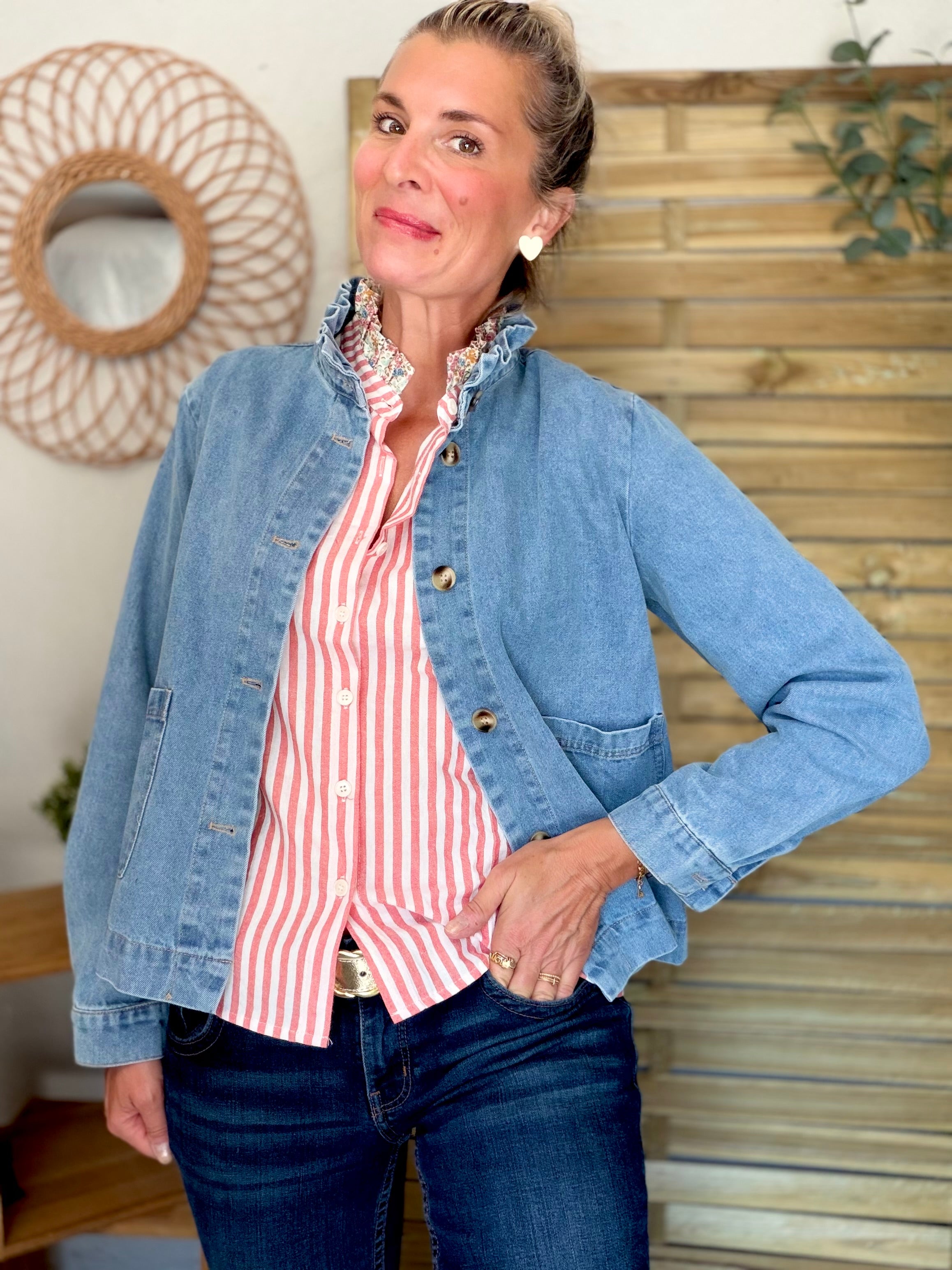 Veste courte légère col volanté JUNON Jean clair