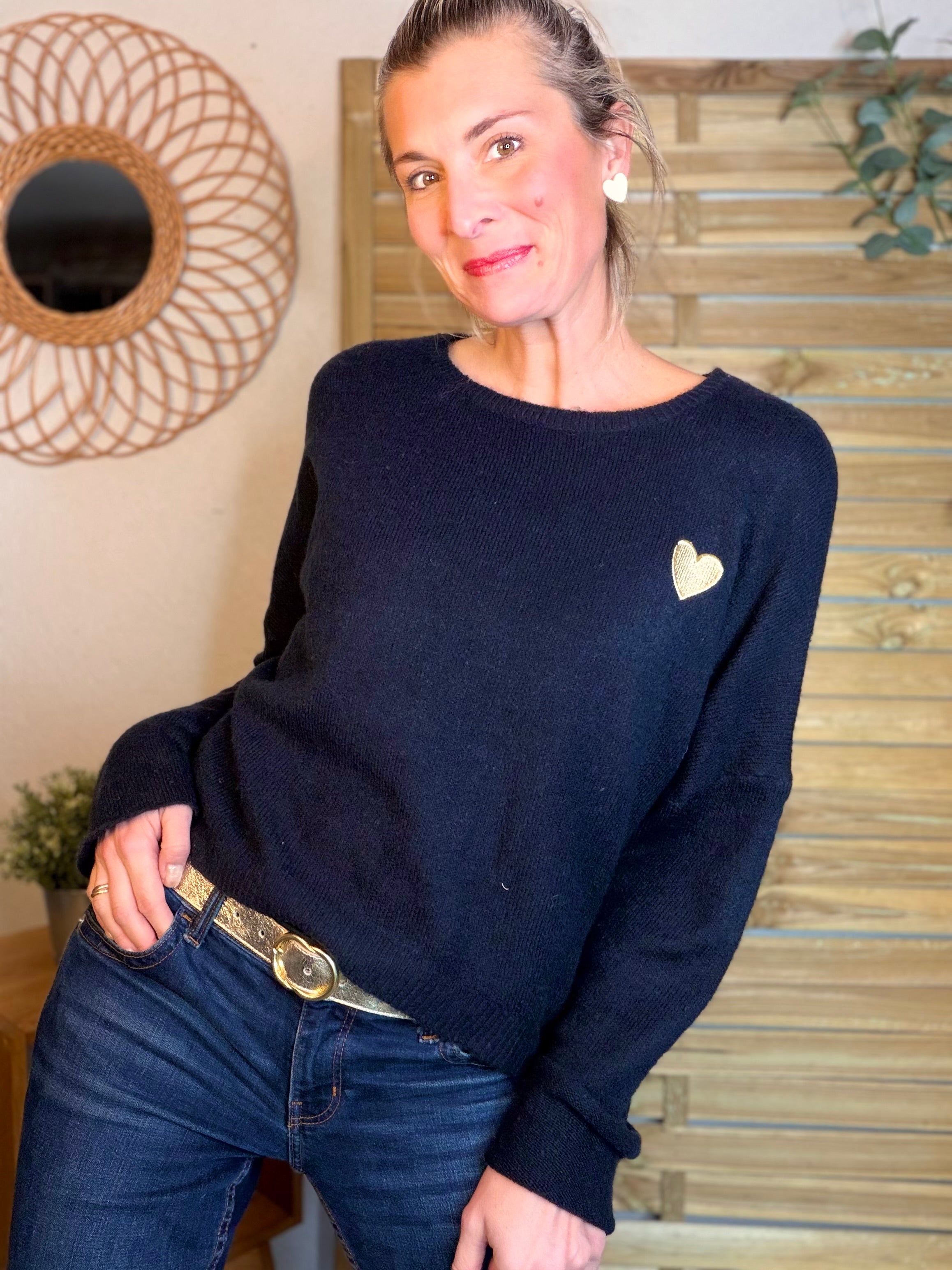 Pull léger en maille cœur doré brodé 💛 MELISSA - Bleu marine
