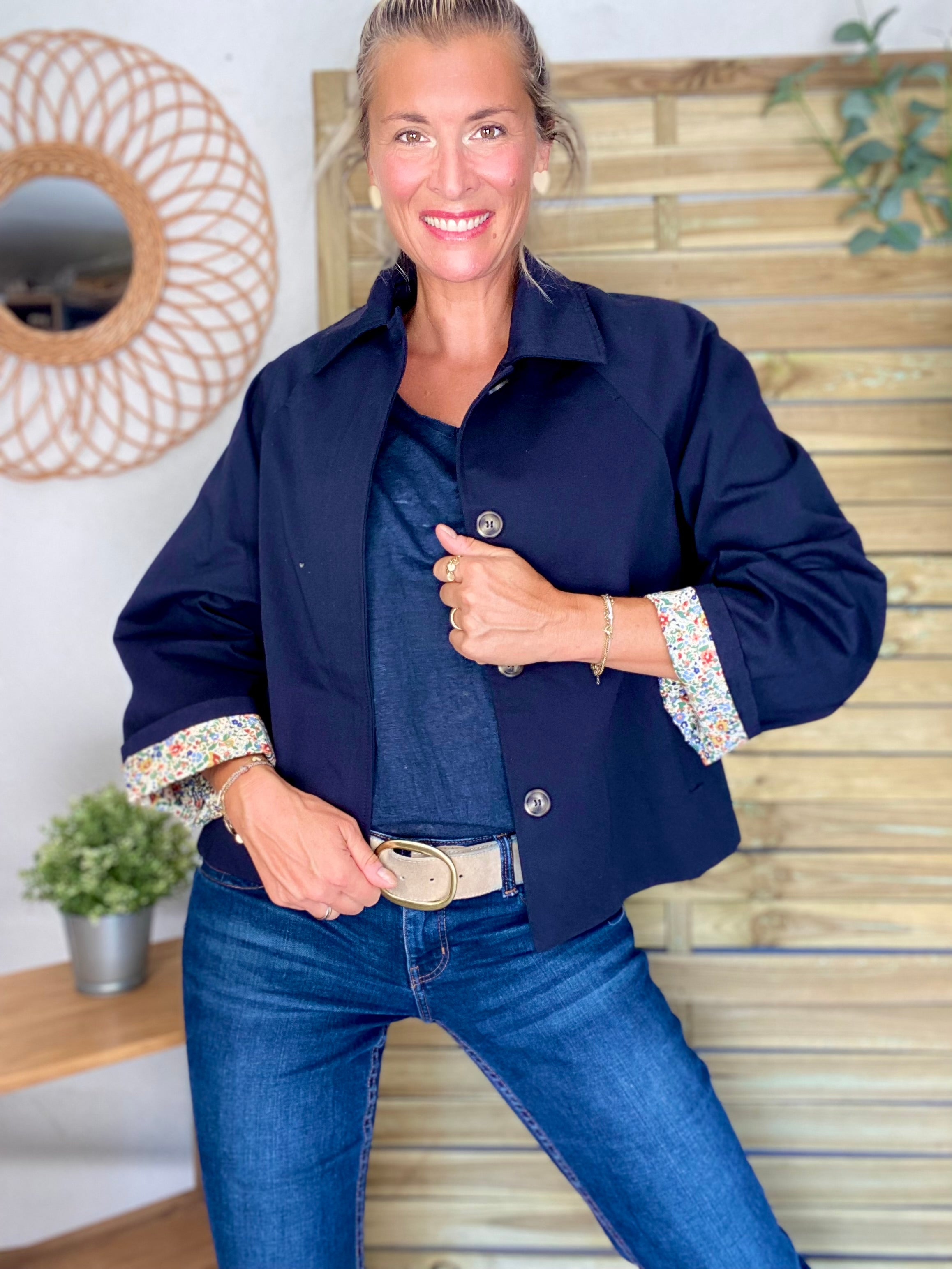 Veste Trench en coton bleu marine avec Liberty - MAHAUT