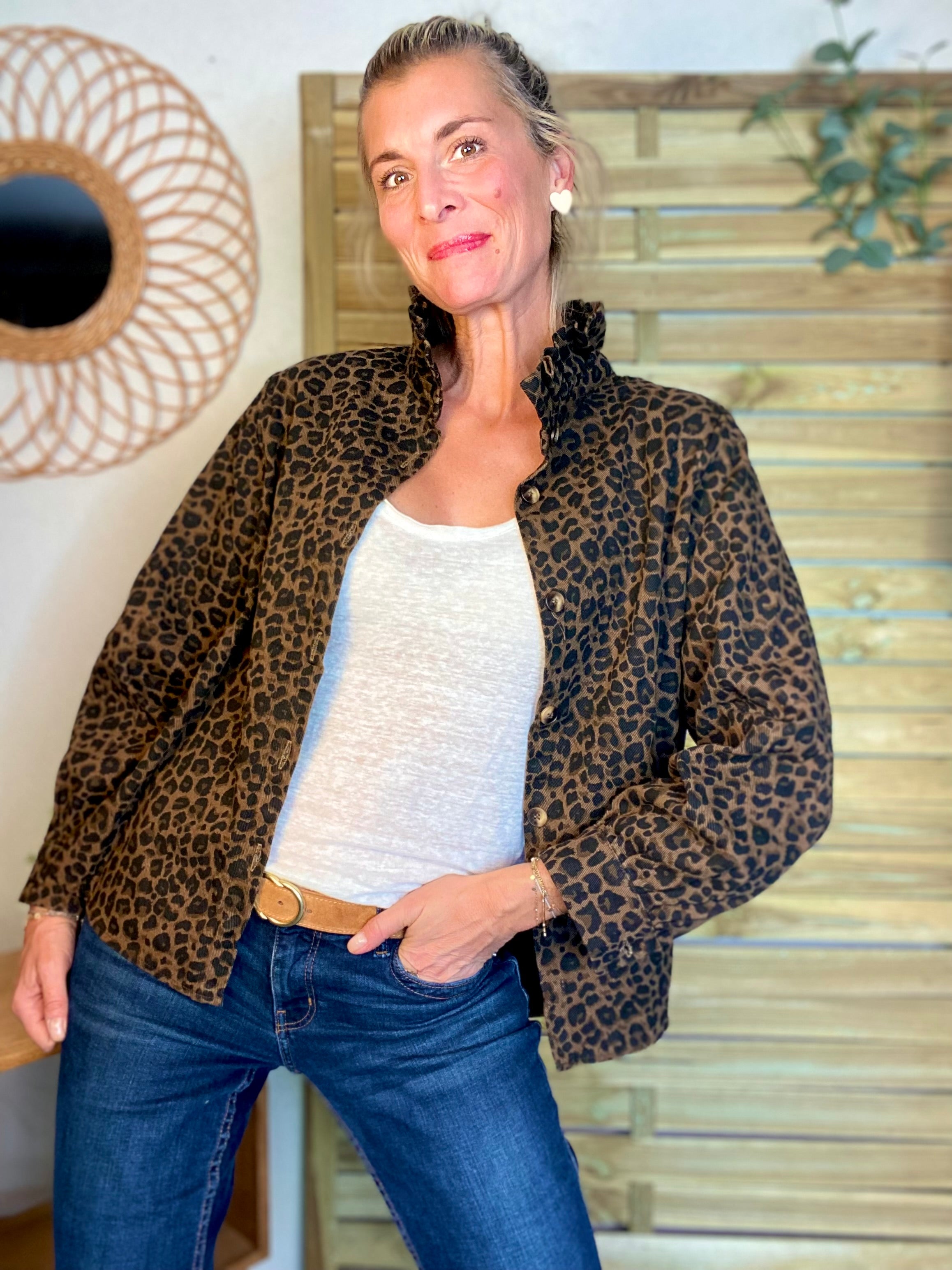 Veste / Chemise en coton, col victorien volanté LISA - Léo 🐆