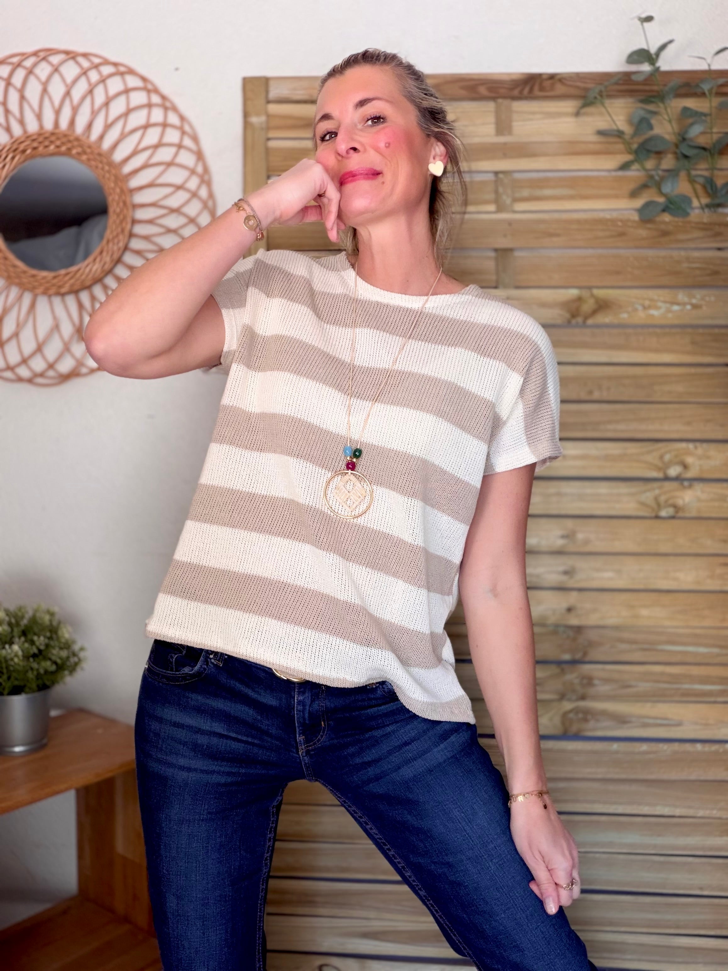 Top en maille rayé oversized KYARA Beige + collier