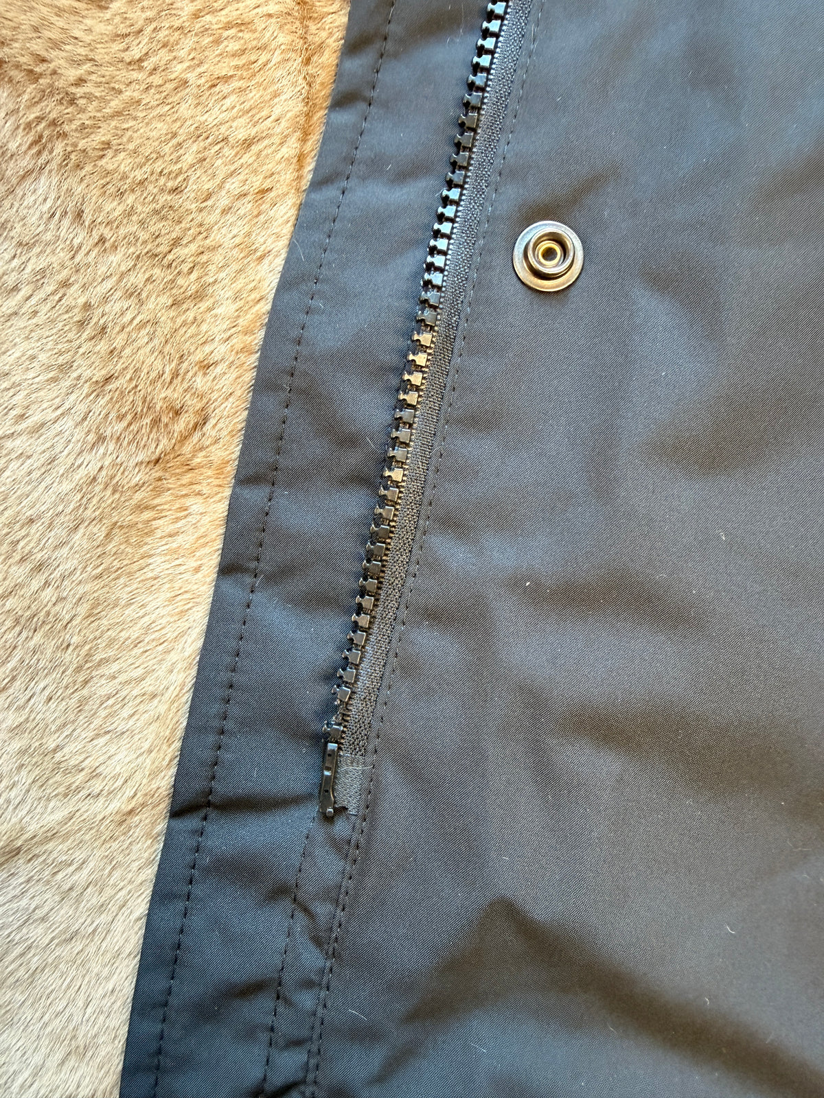 IMPERFECTION • LAURA JO - Parka fourrée imperméable AMBRE LONG - Noir / Camel • Taille 46
