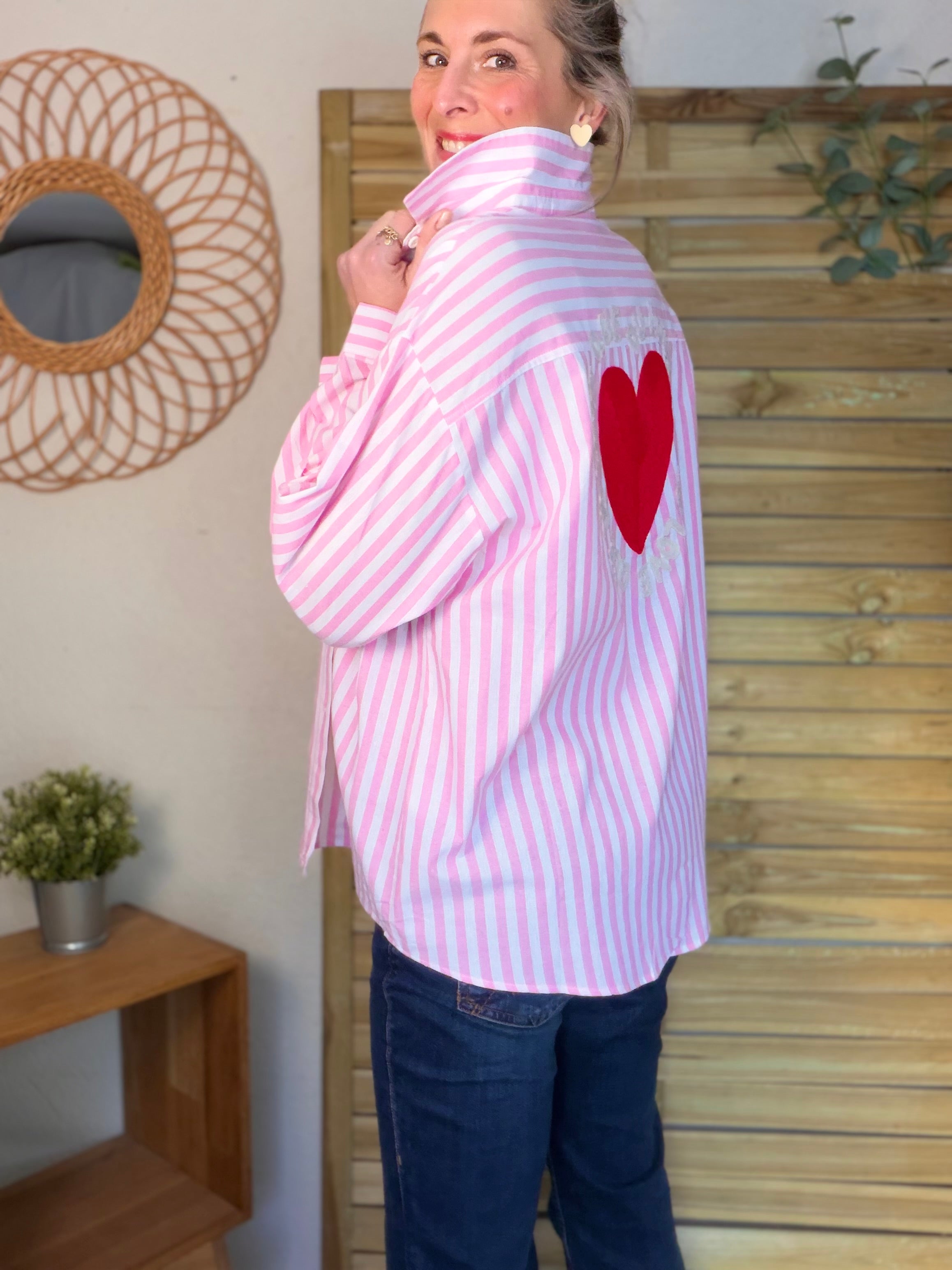 Chemise rose rayée brodée QUE DU LOVE ❤️ SERENA