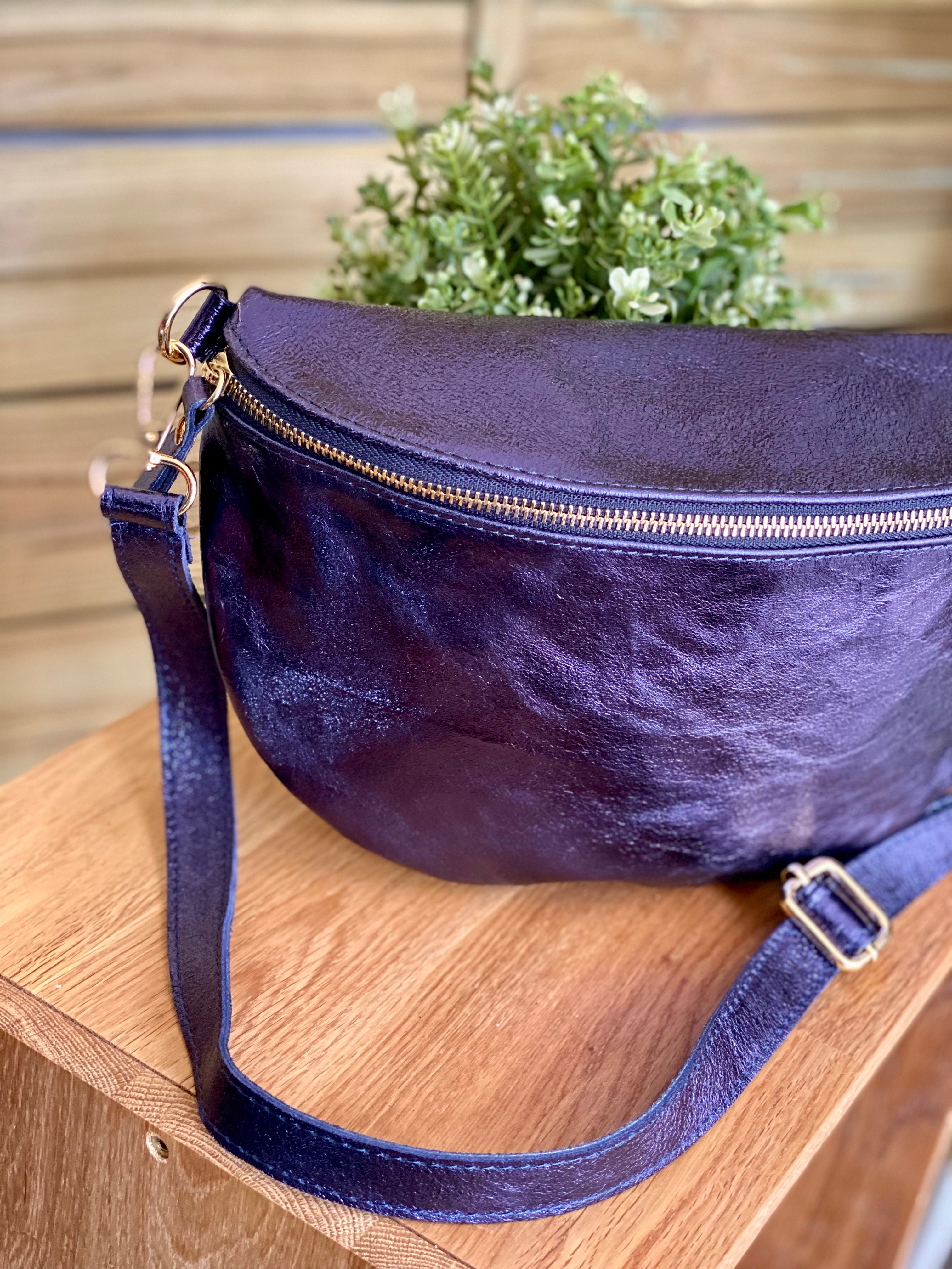 Sac banane XL en cuir irisé 30cm - JANIS - Bleu marine