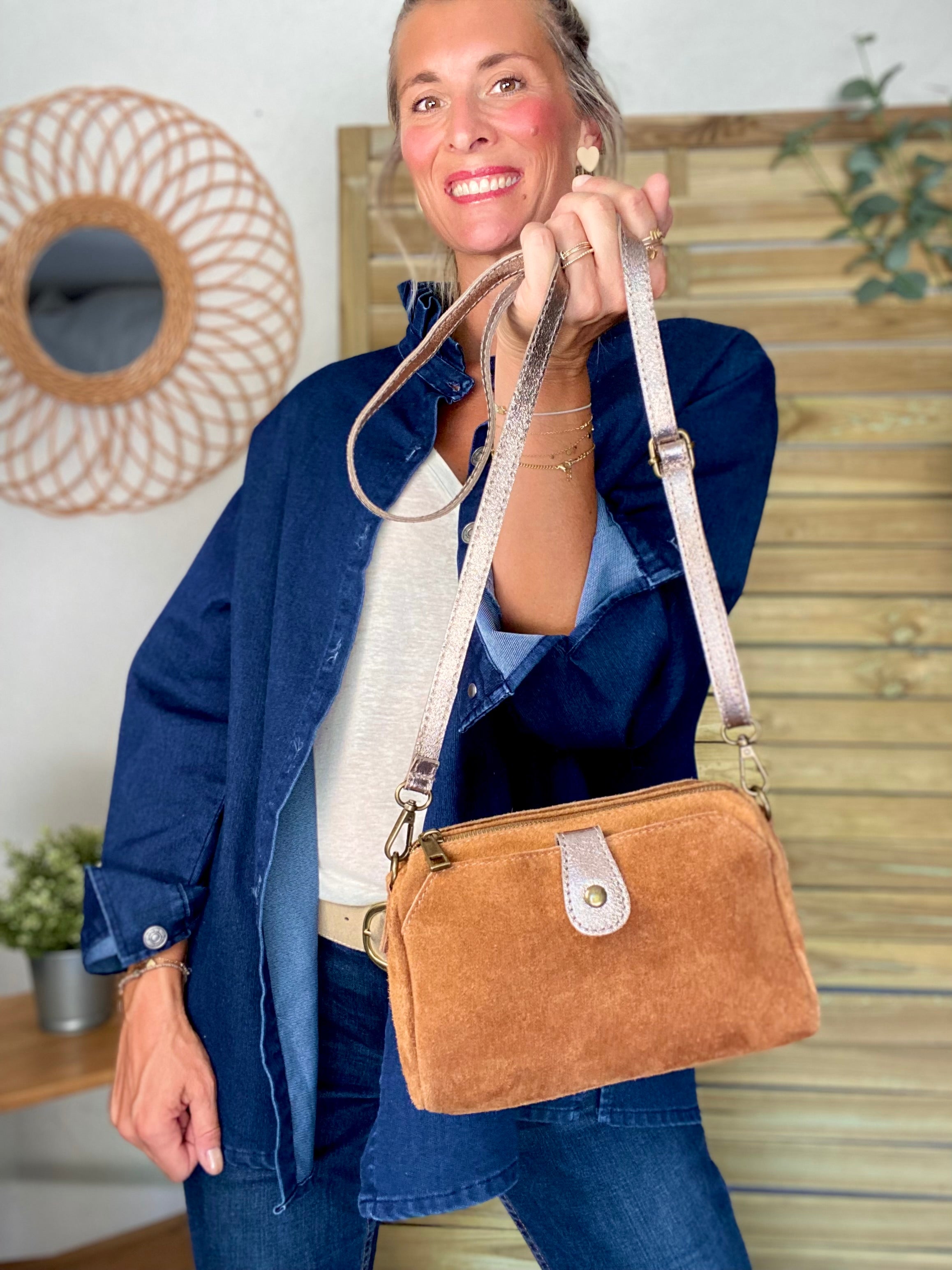 Sac bandoulière en cuir EZRA - Camel/Bronze