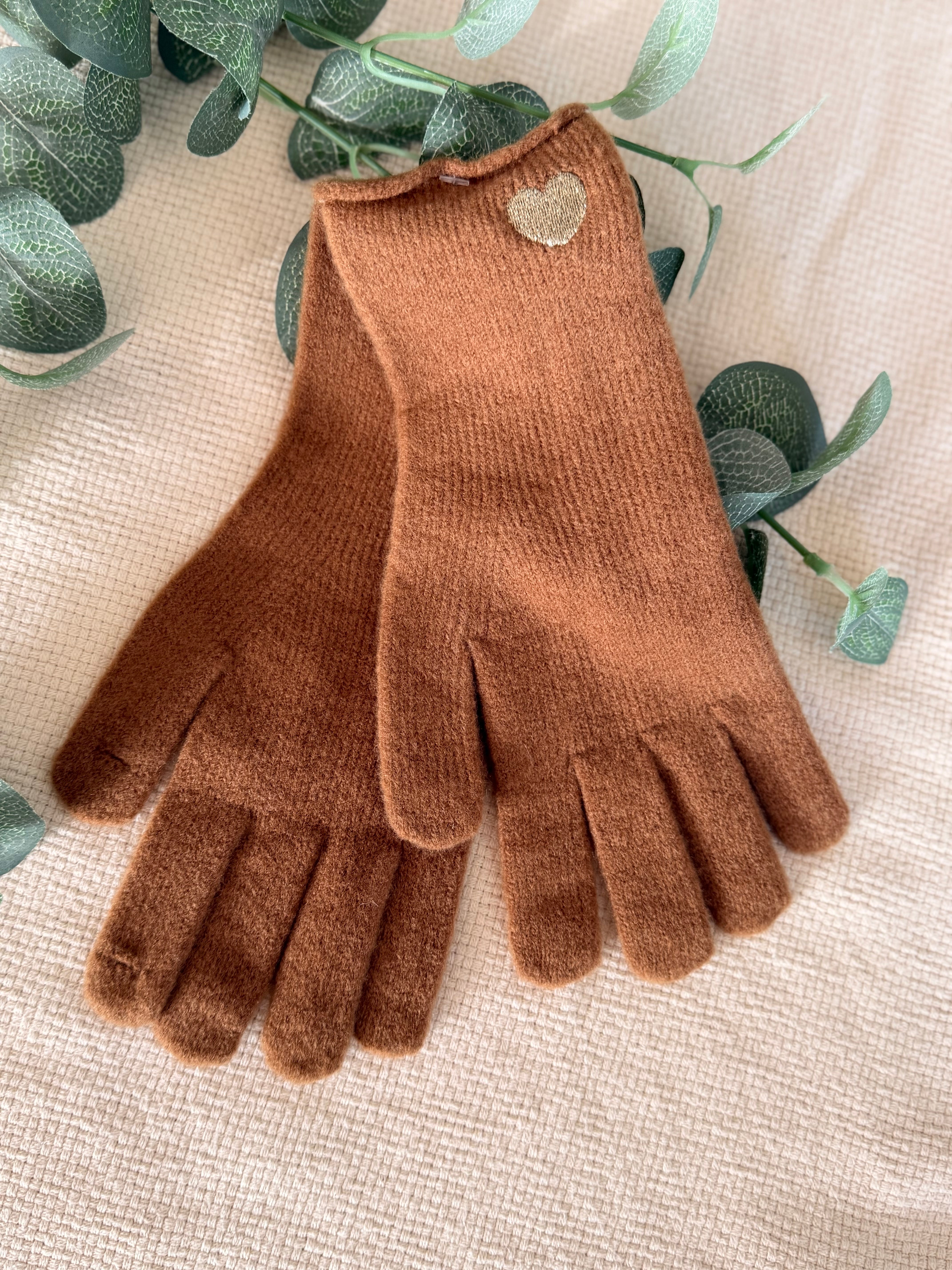 Gants CHLOÉ avec coeur doré brodé 💛 et ouverture index et pouce 👌🏼