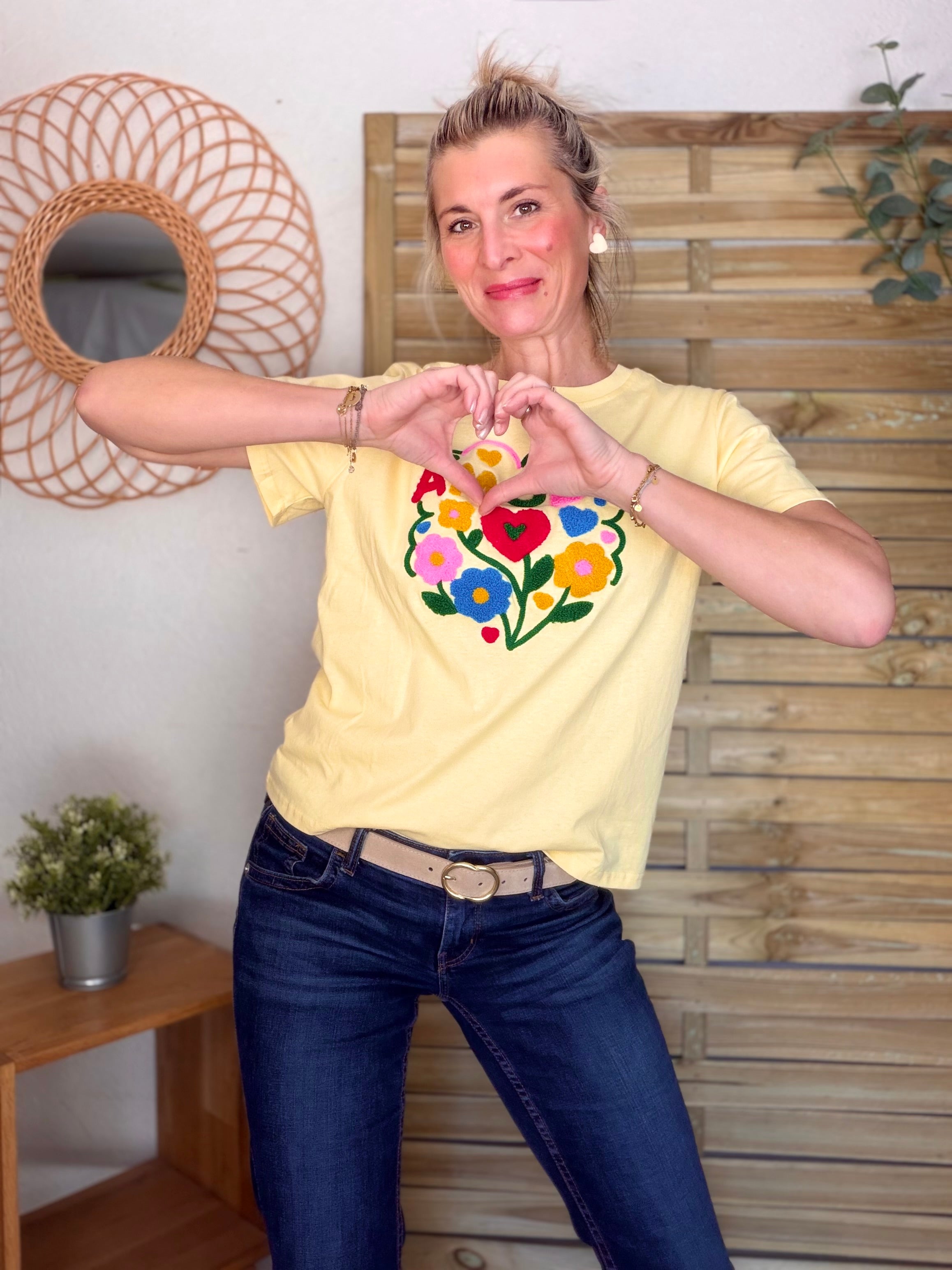 Tee shirt amour fleuri ARYA Jaune