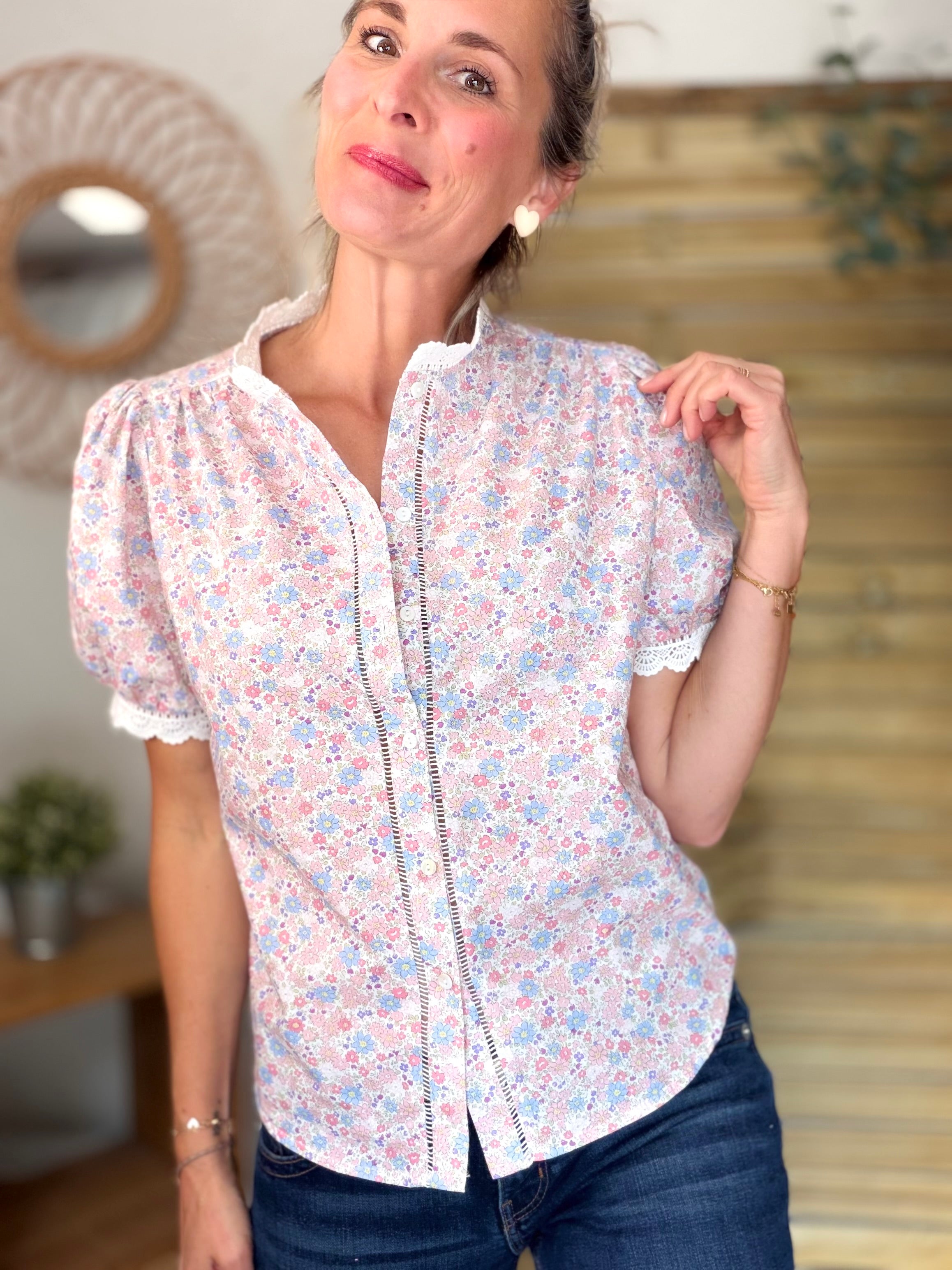 Blouse Liberty dentelle manches courtes MORGANE