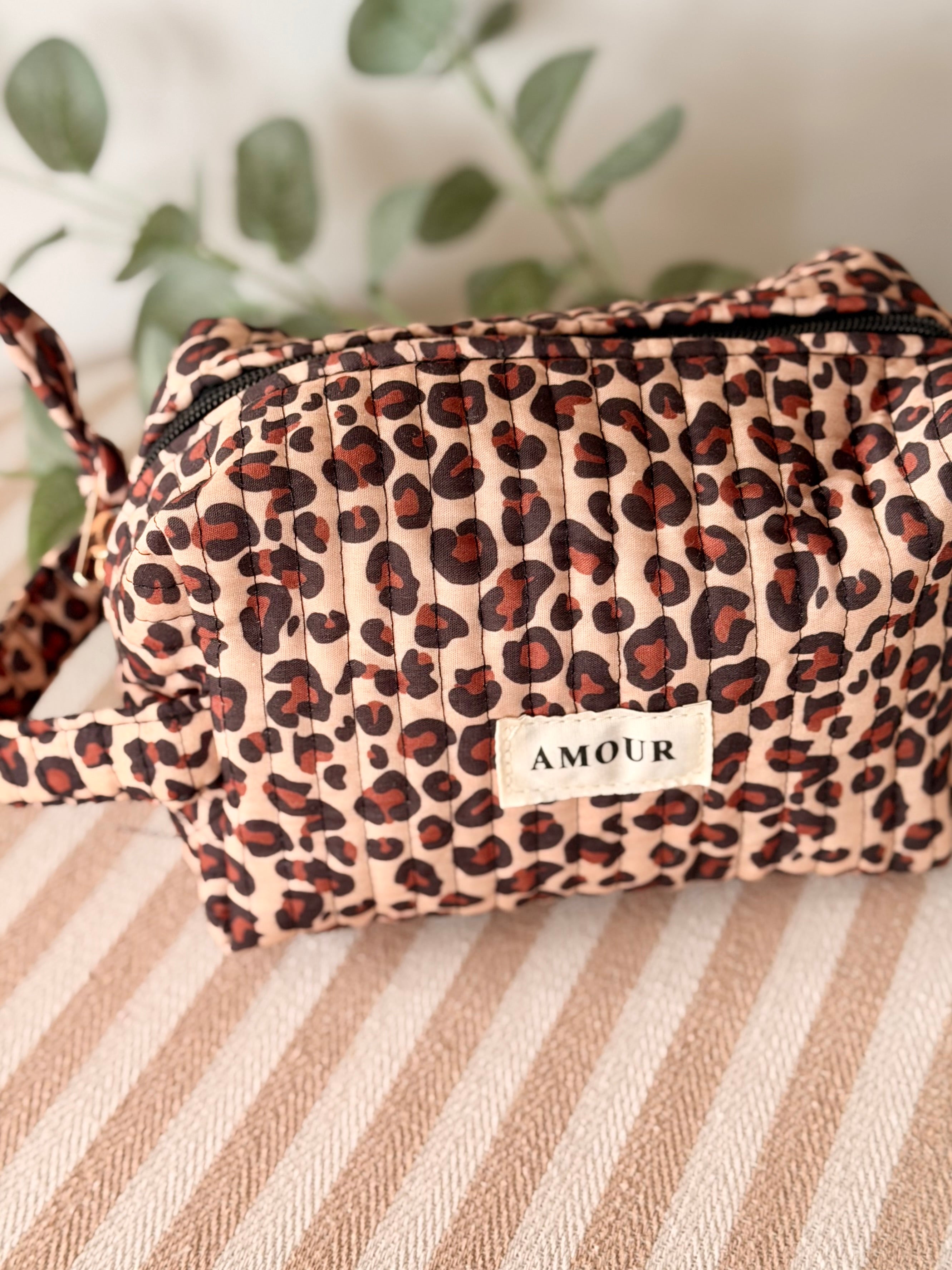 Pochette 20cm / Trousse de toilette TOMY