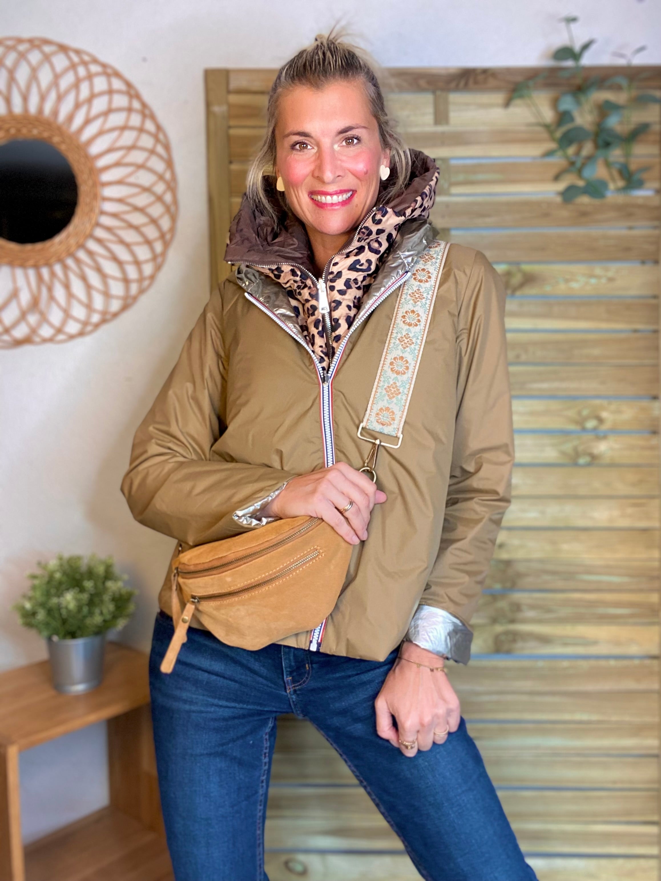 Col capuche amovible ARCHIE - Choco Léo 🐆