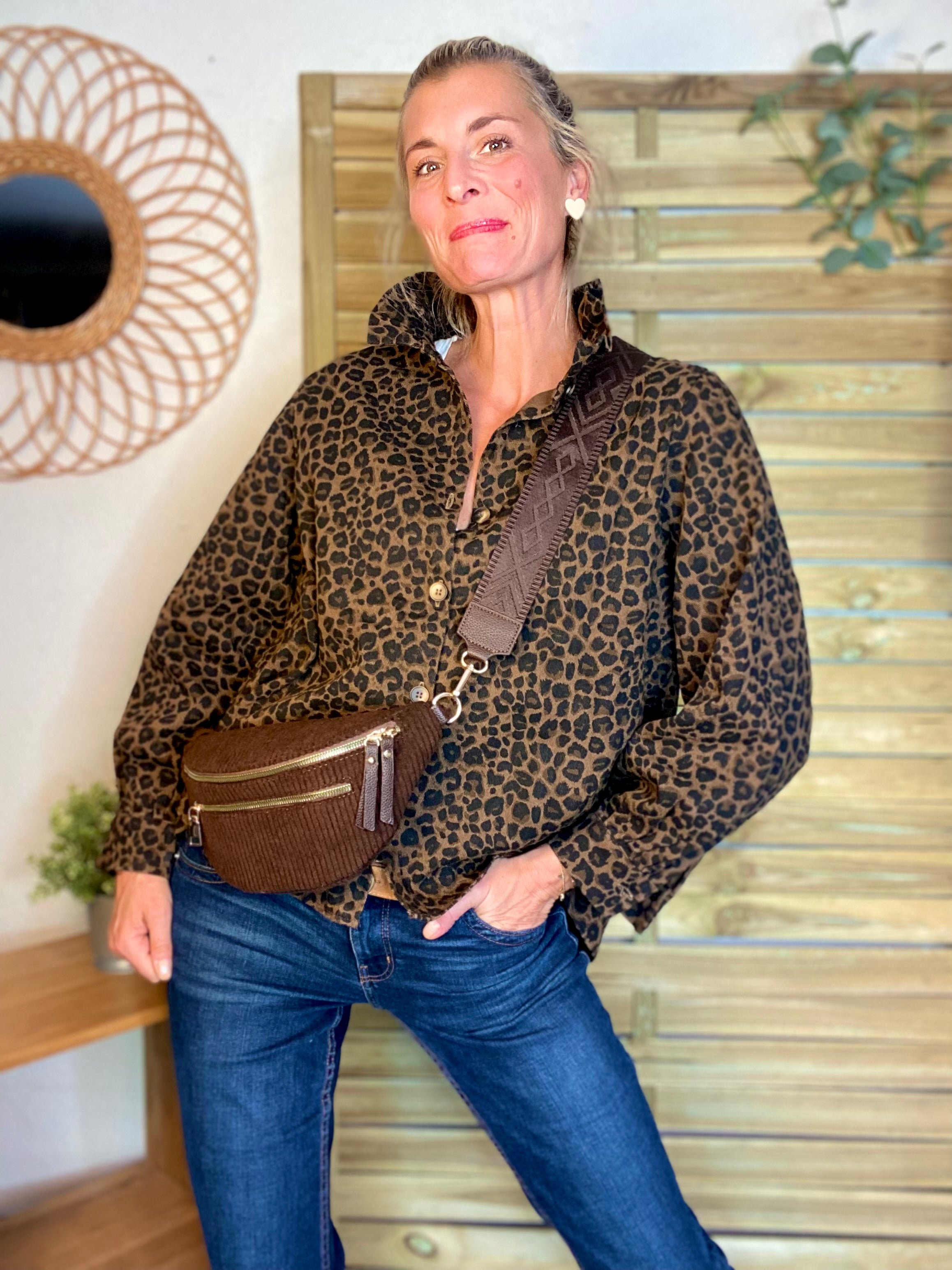 Veste / Chemise en coton, col victorien volanté LISA - Léo 🐆