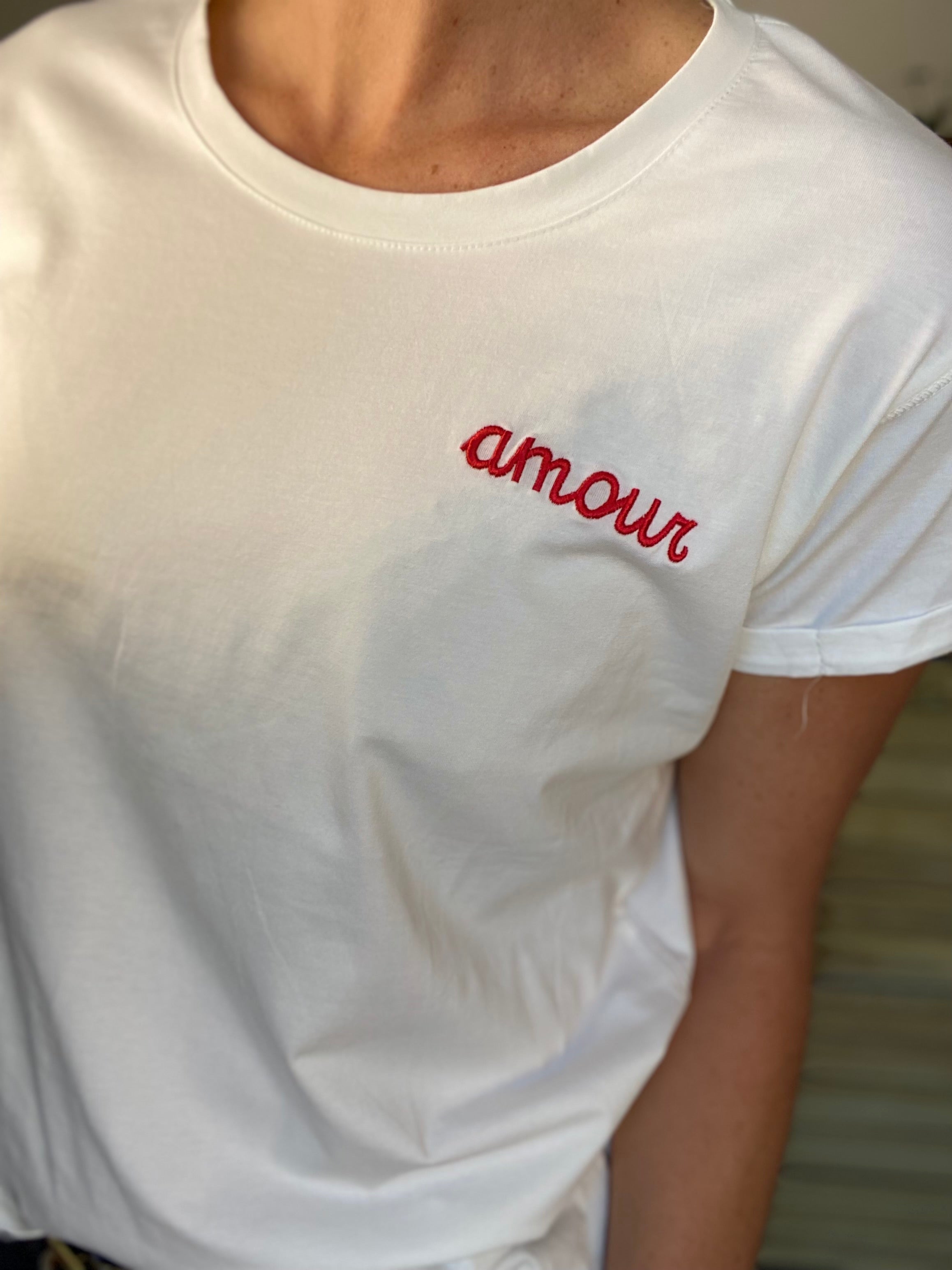 Tee shirt Écru amour brodé Rouge - MARIA