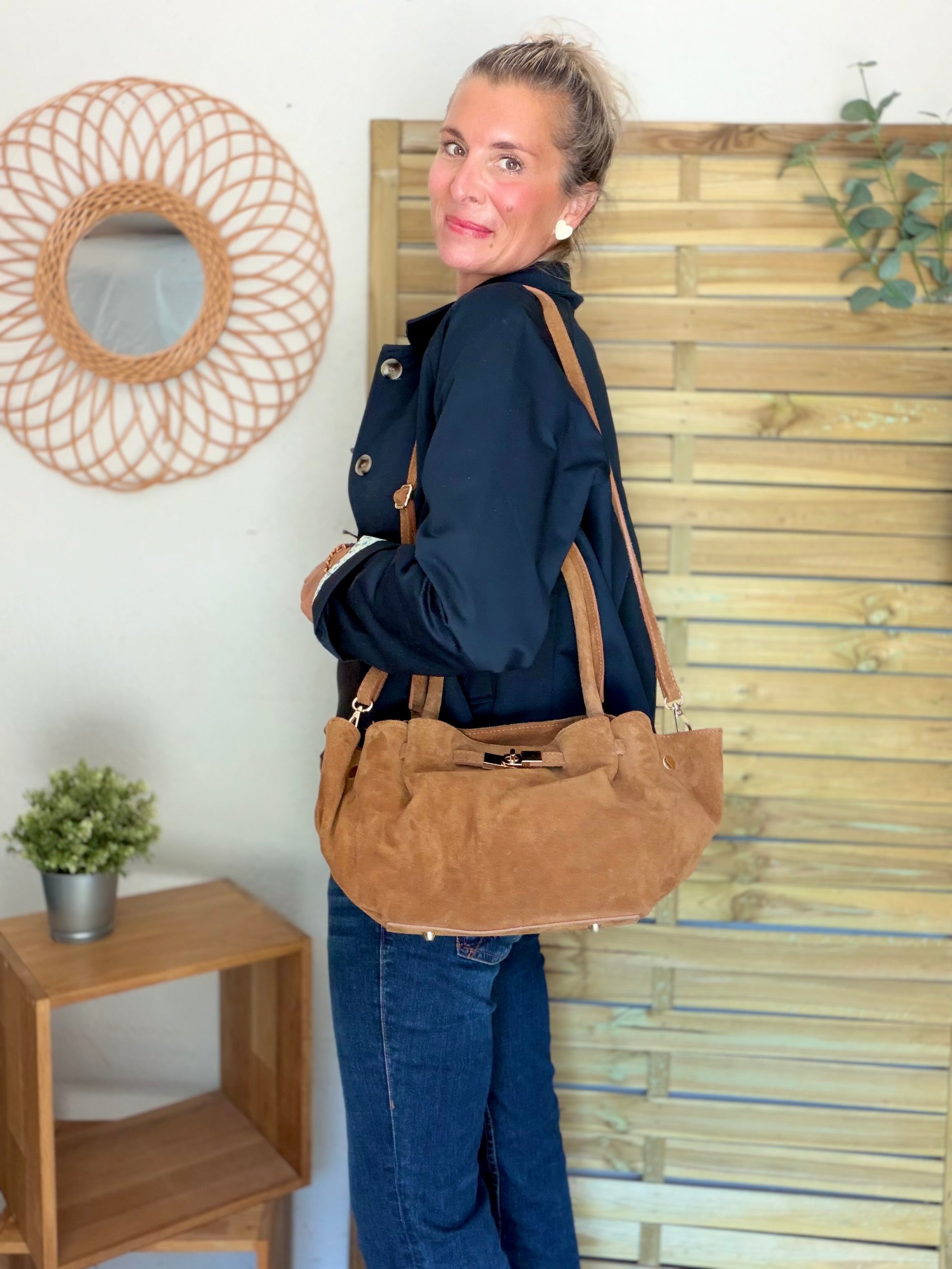 Sac cabas en cuir daim HANA - Camel