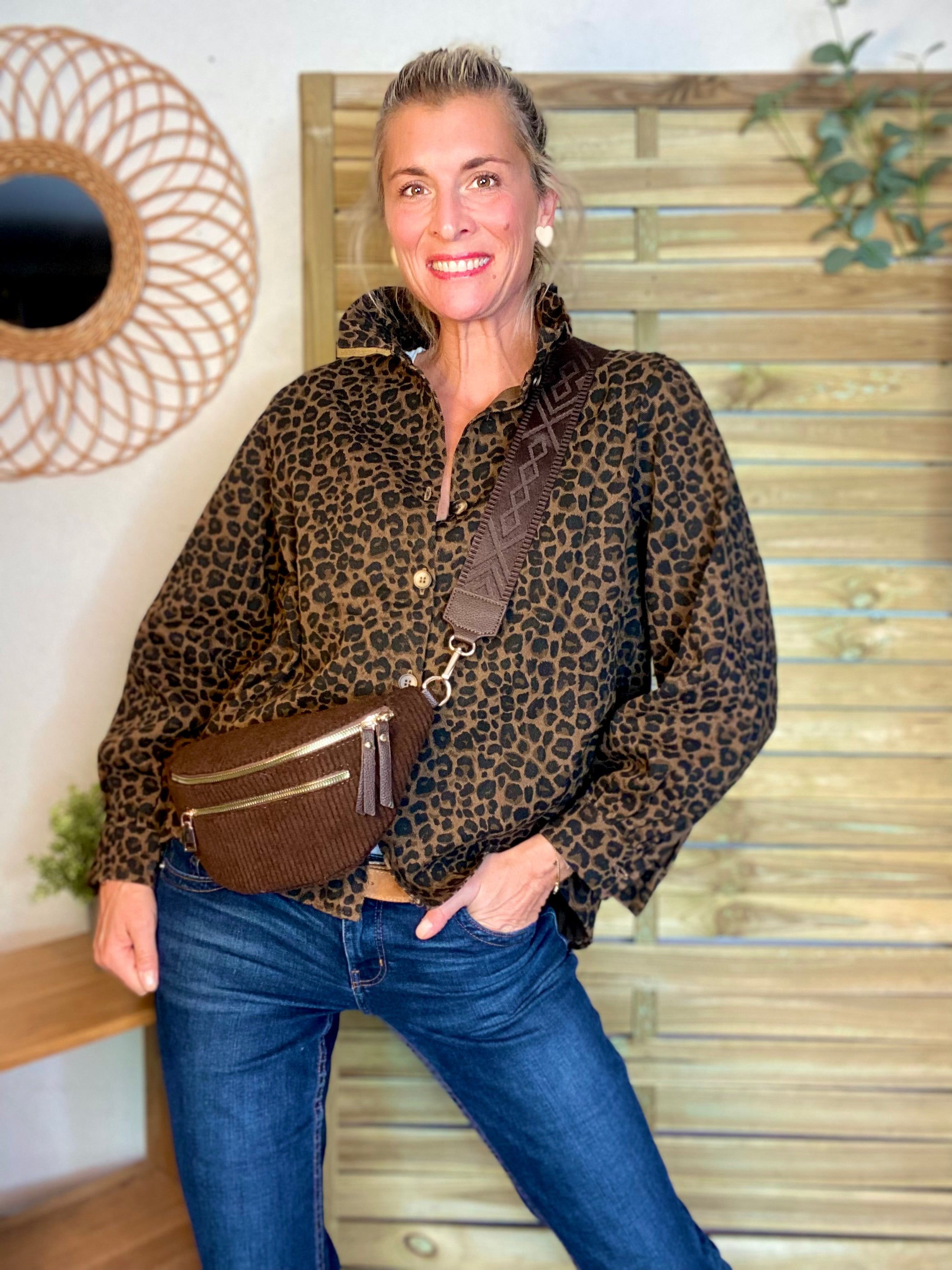 Veste / Chemise en coton, col victorien volanté LISA - Léo 🐆