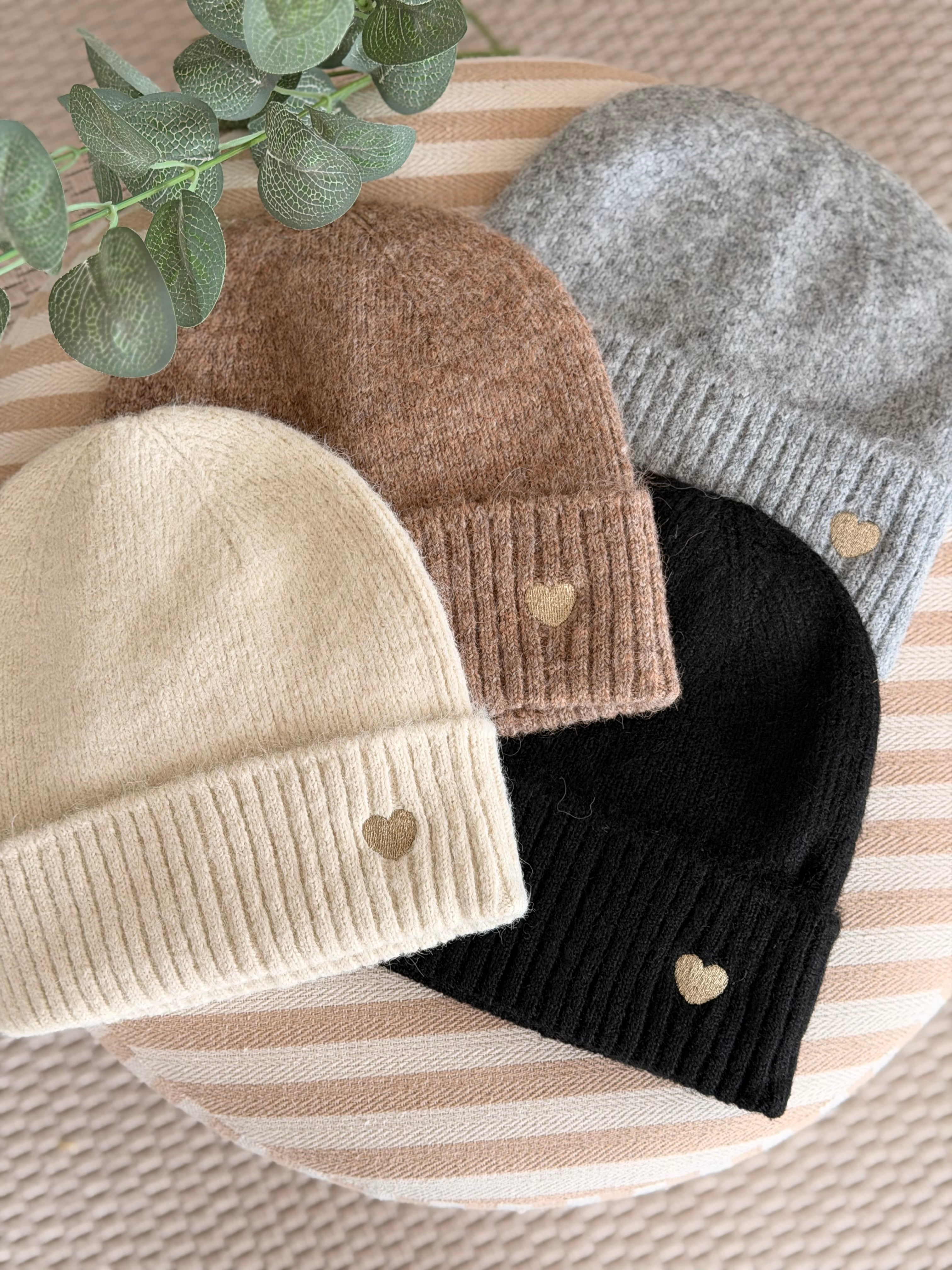 Bonnet avec cœur doré 💛 GABIN