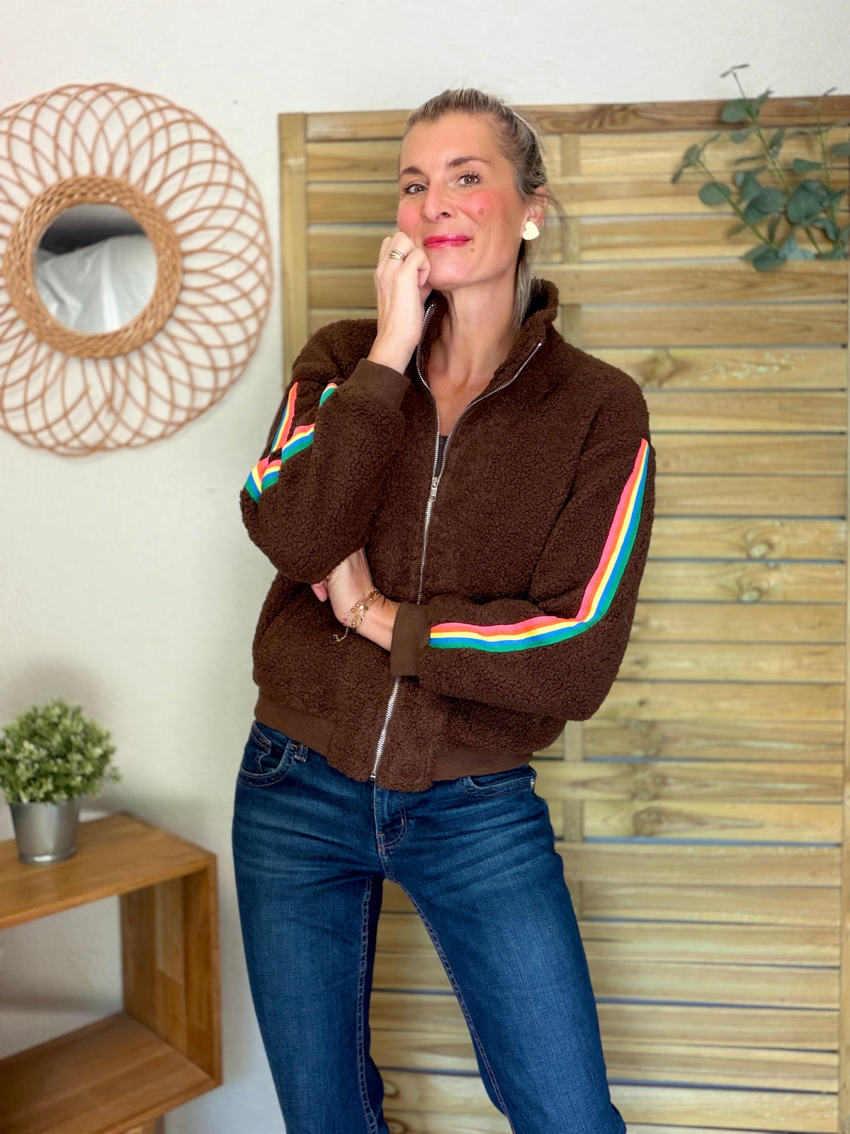Veste Sherpa zippée bandes Arc-en-ciel CORALIE Chocolat 🌈