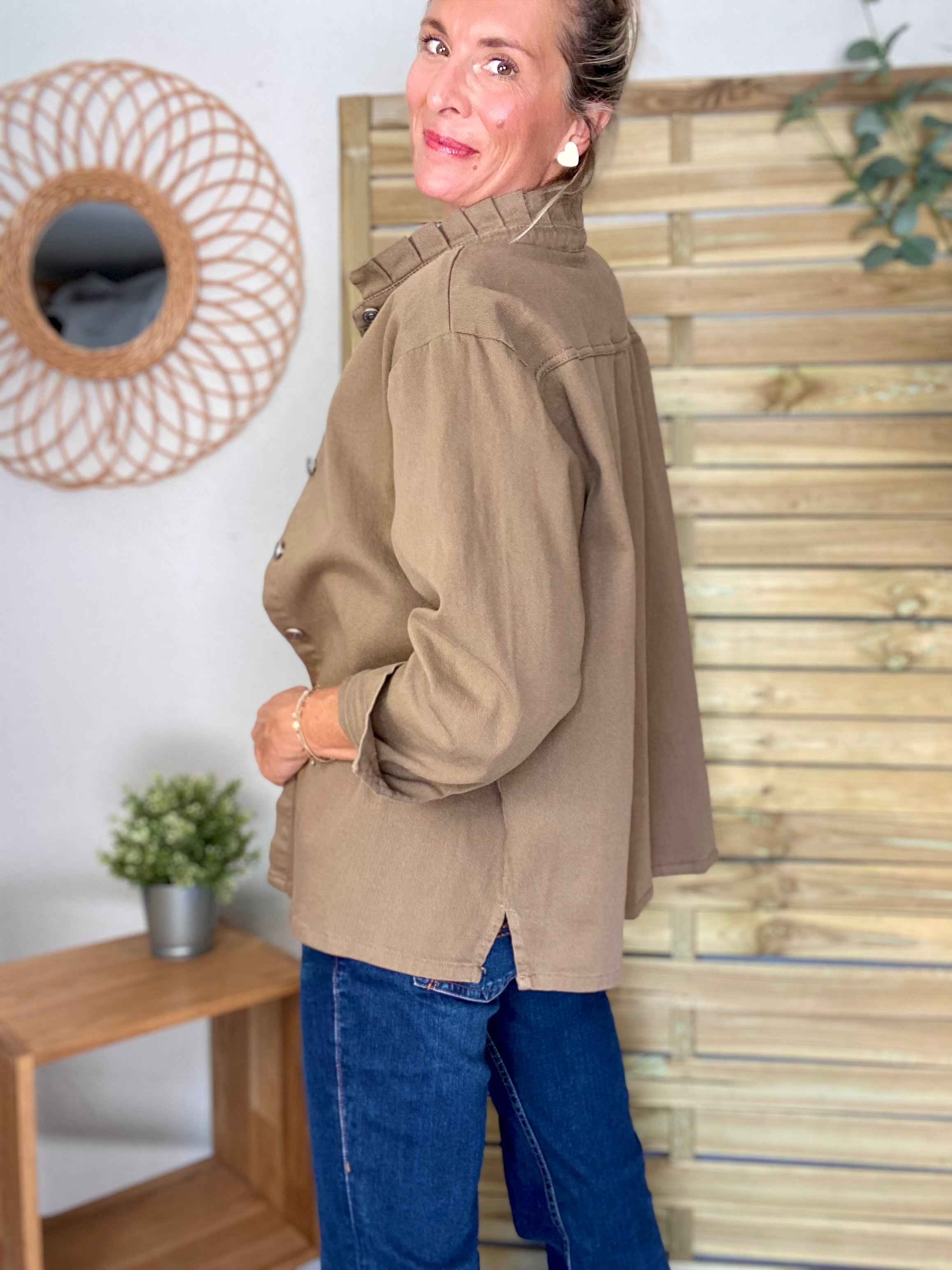 Veste / Chemise en coton, col volanté Camel foncé LISON