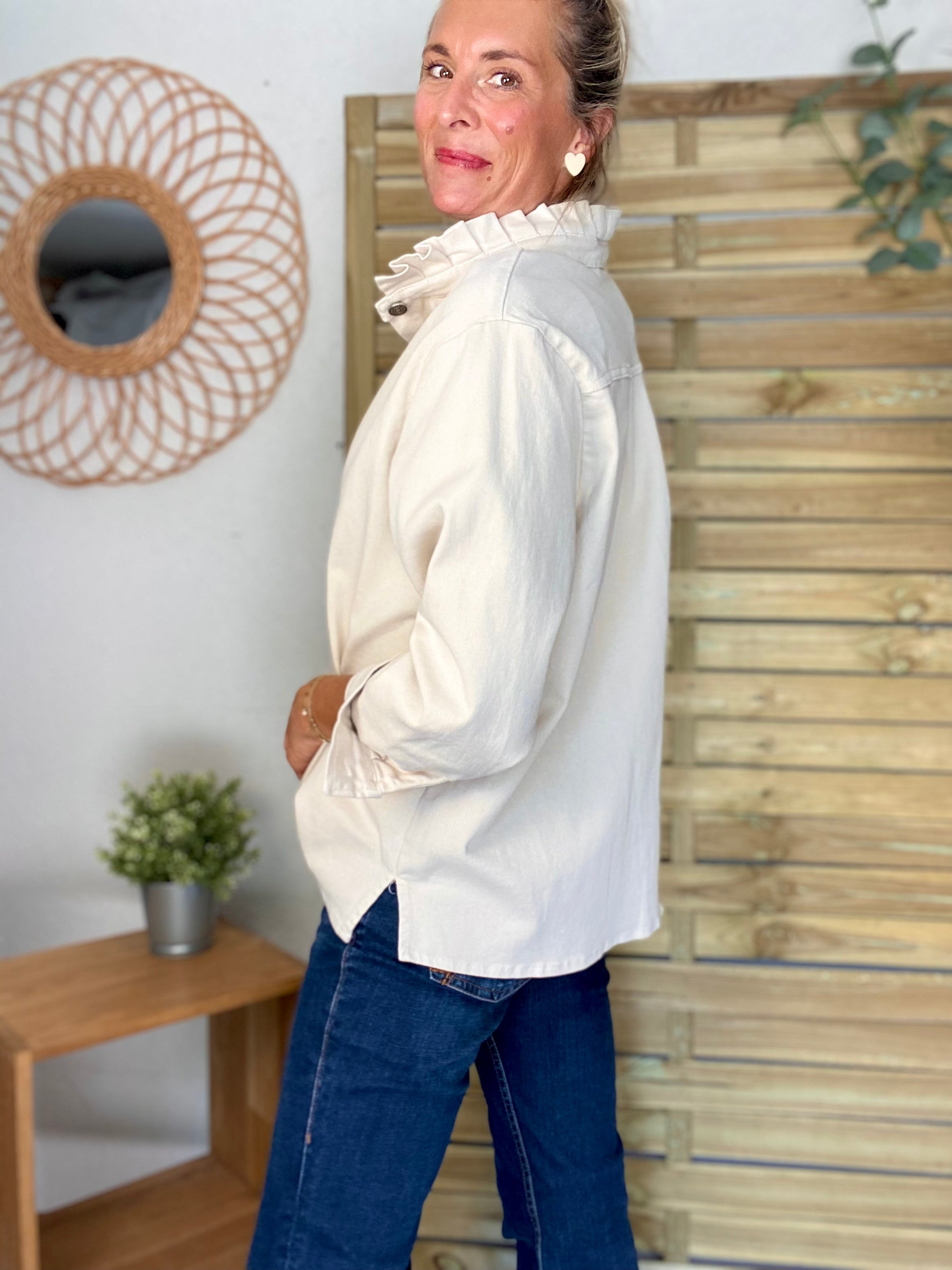 Veste / Chemise en coton, col victorien volanté Beige clair LISON