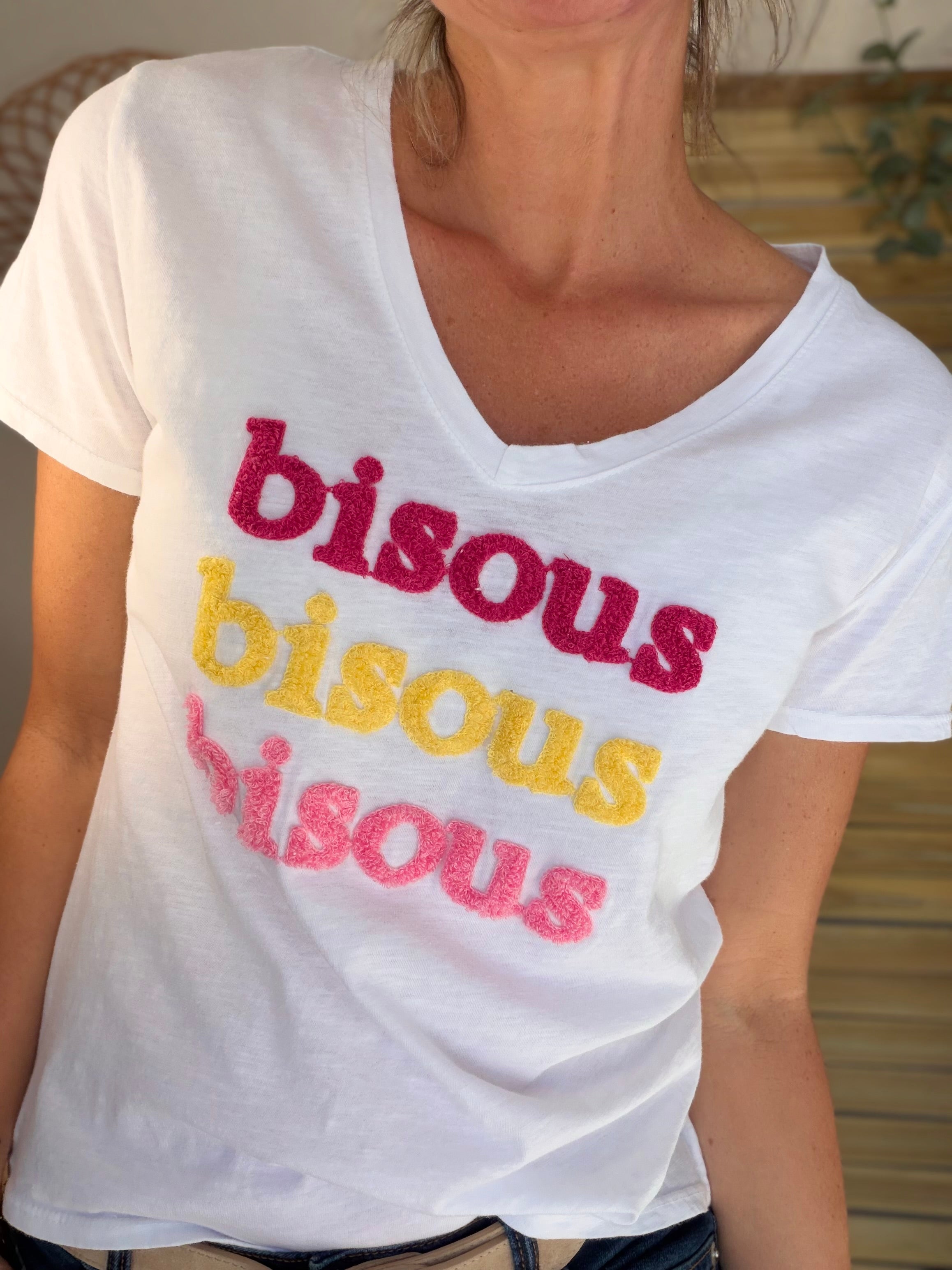 Tee shirt col V bisous ISAURE