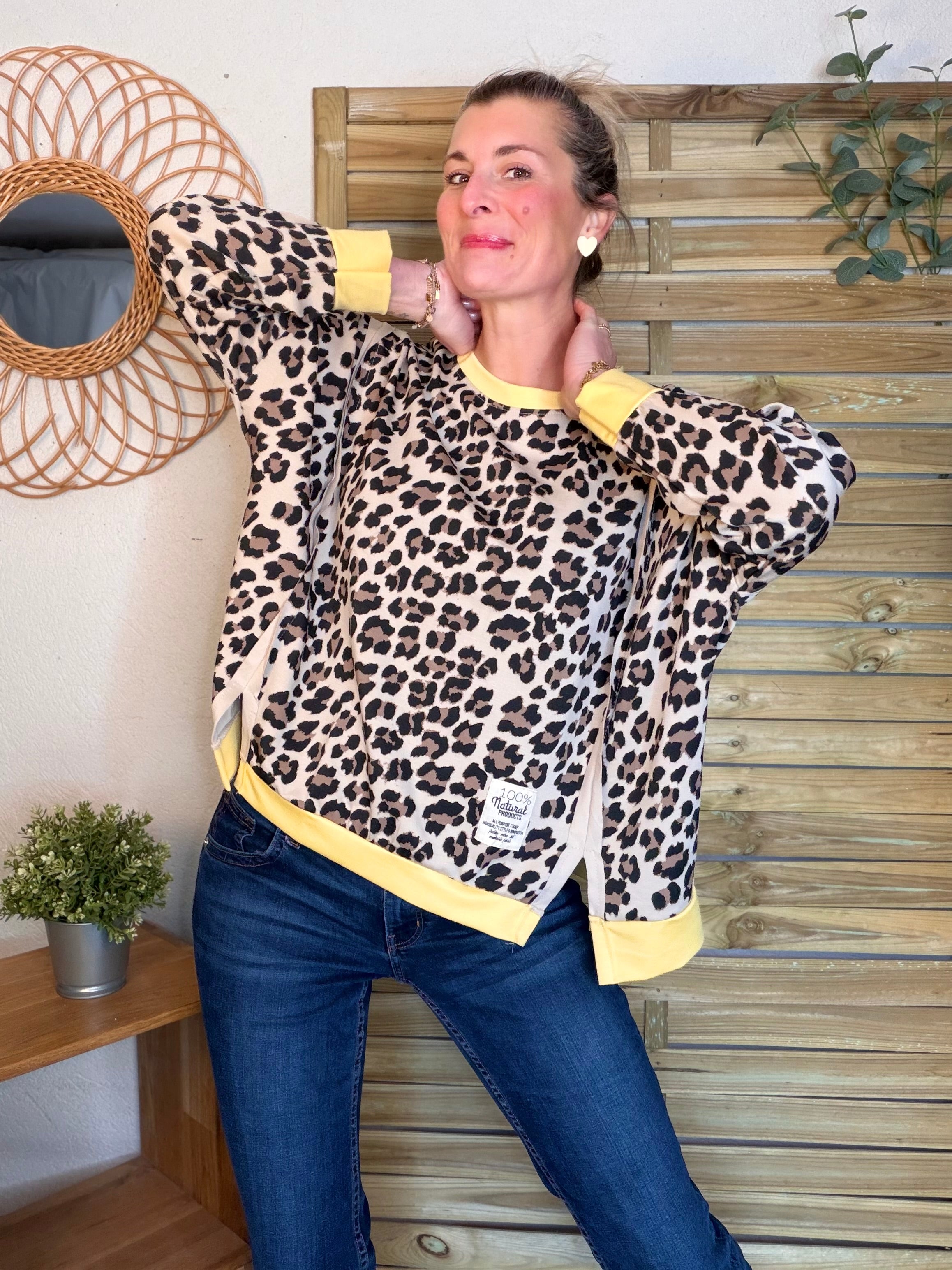 Sweat léger imprimé Léo jaune 🐆 ANOUK