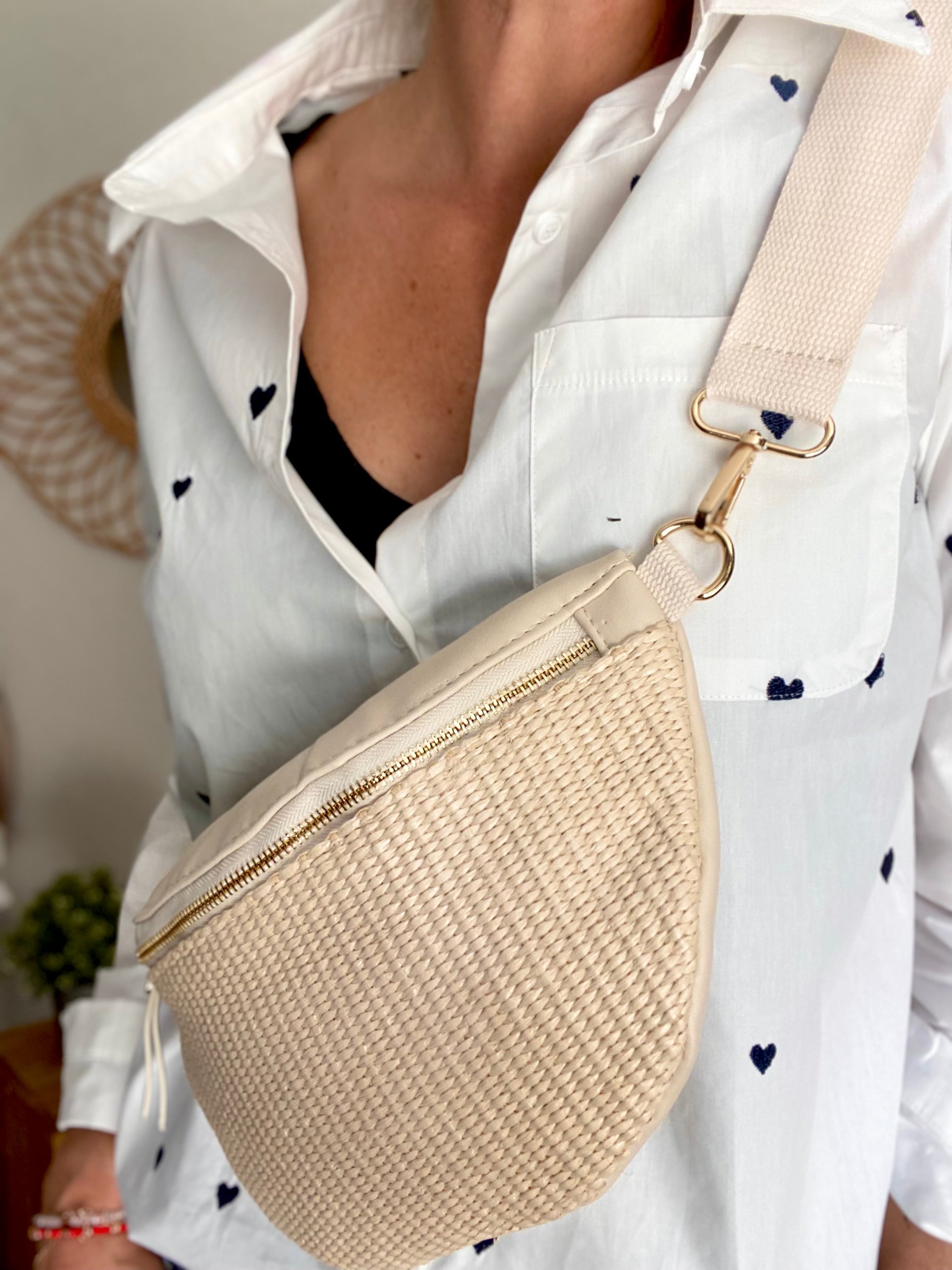 Sac banane bi-matière effet paille - DOLLY Atelier Paname - Beige clair / écru  (format L) - FIN DE SÉRIE