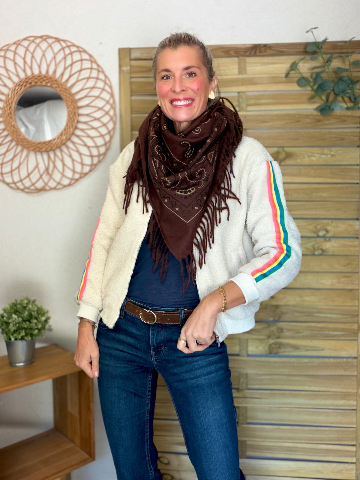 Veste Sherpa zippée bandes Arc-en-ciel CORALIE Beige🌈
