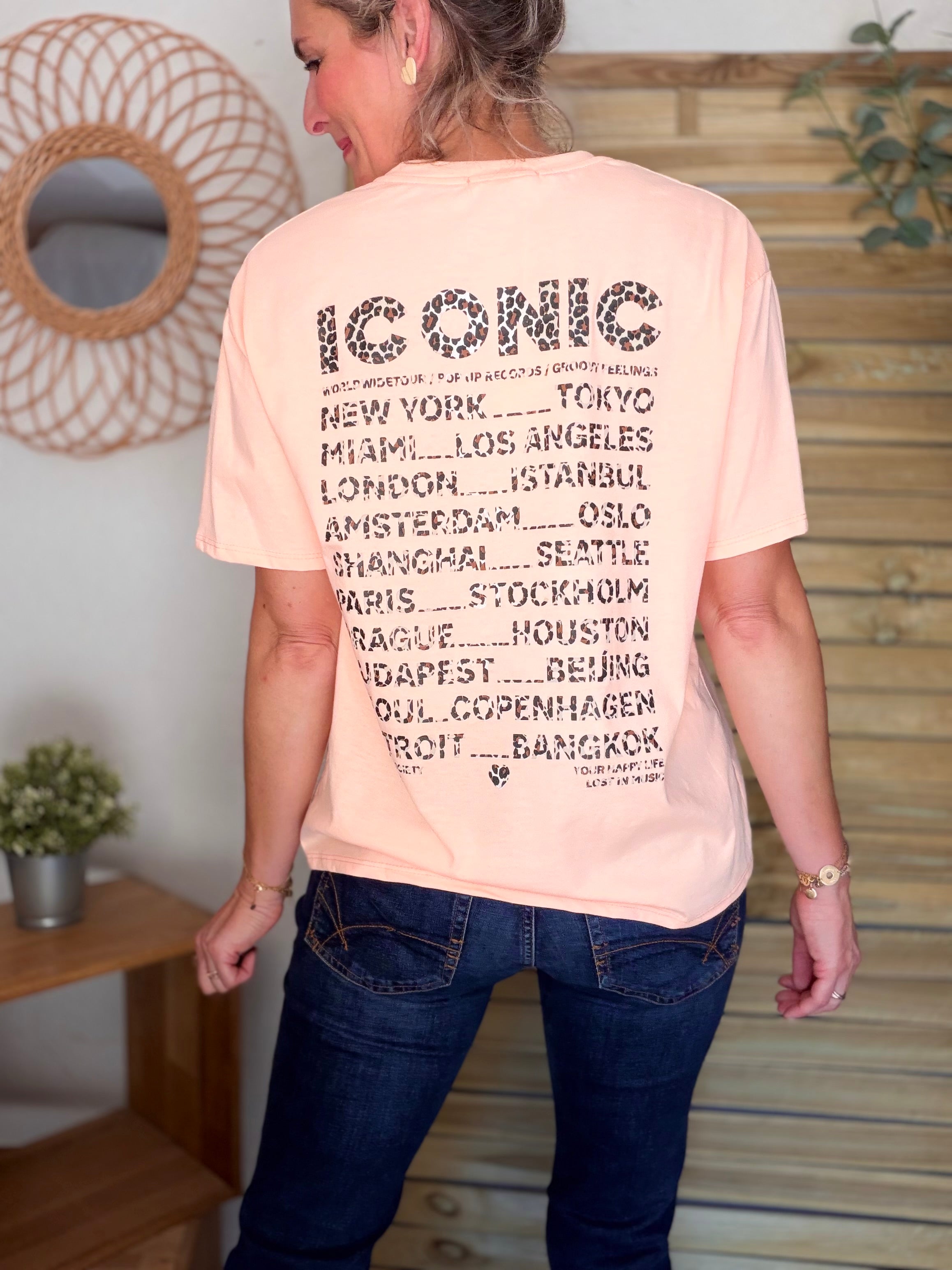 Tee shirt ICONIC Léo LÉONA Saumon