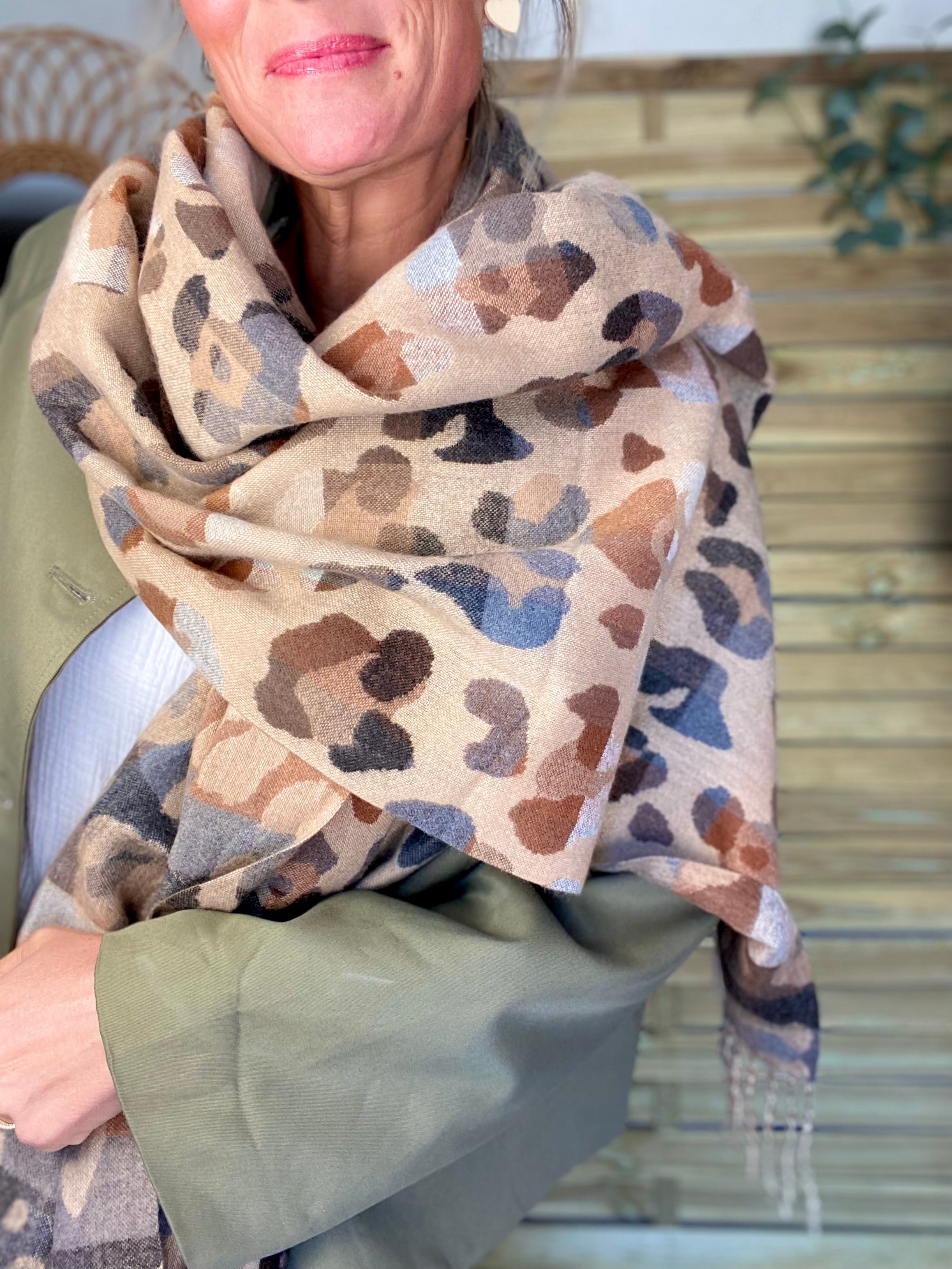 Écharpe douce AGNÈS Léo multico Camel 🐆