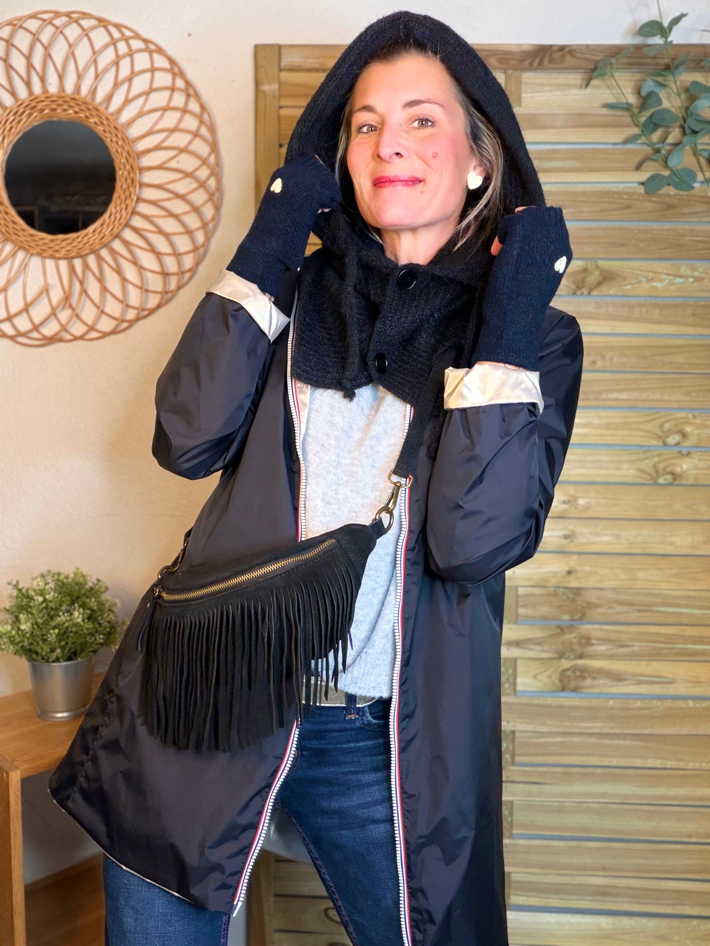 Col cagoule LORIE en maille avec bouton - Noir