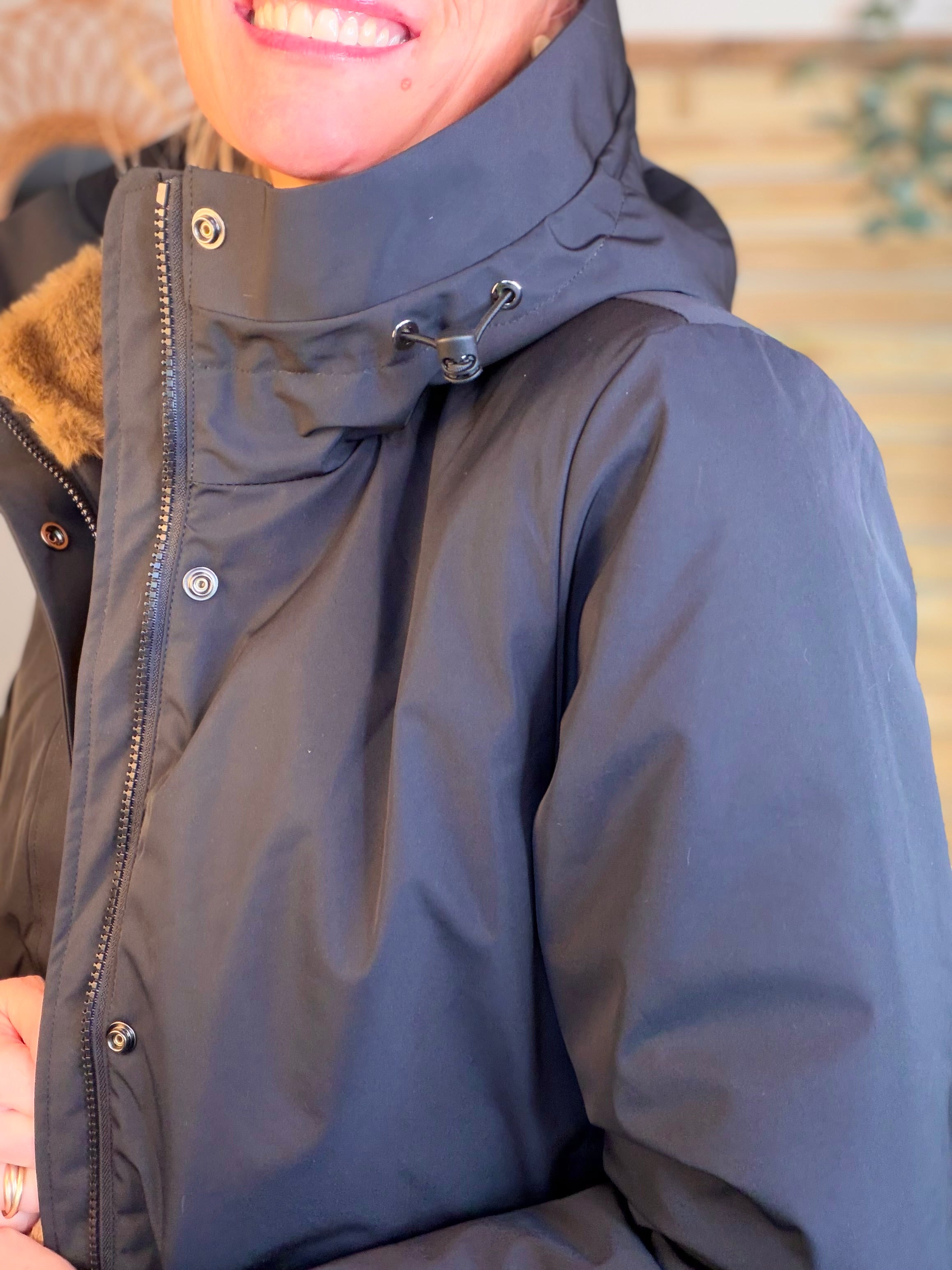 Parka fourrée imperméable AMBRE - Noir / Camel - LAURA JO