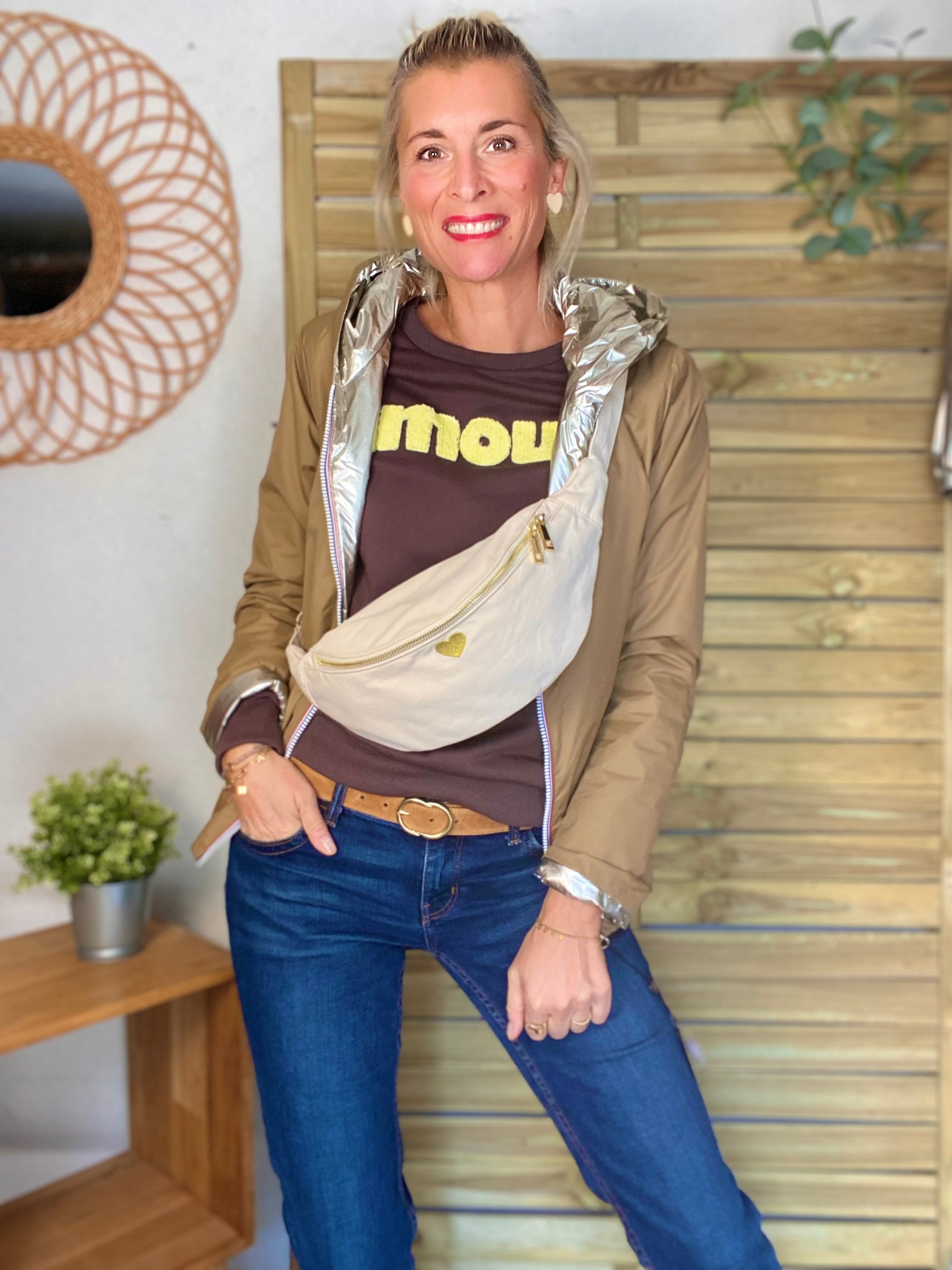 Sac banane en coton Coeur brodé 💛 CASSIDY - Écru