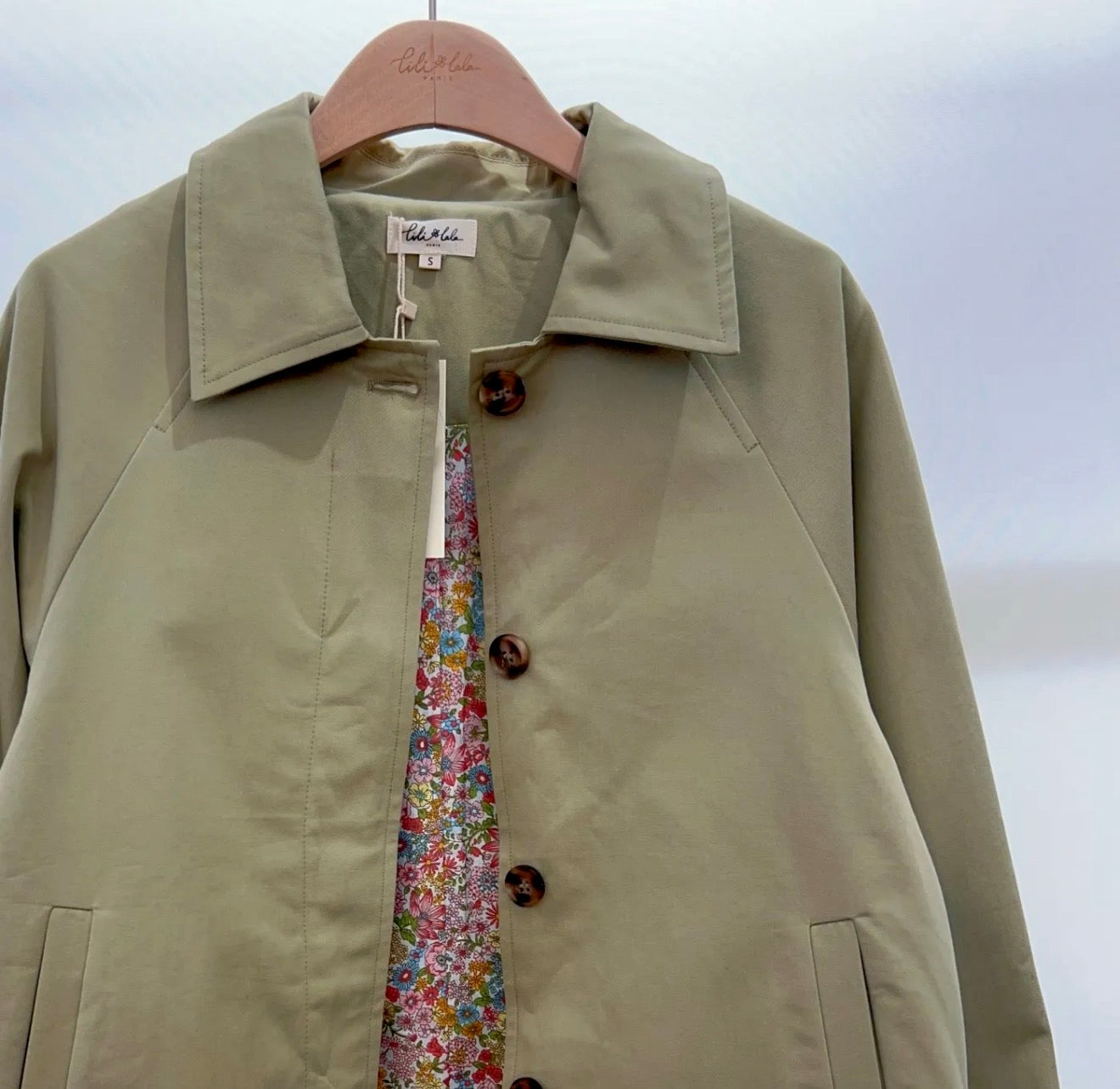 Veste Trench en coton Vert amande avec Liberty - MAHAUT - LILI et LALA
