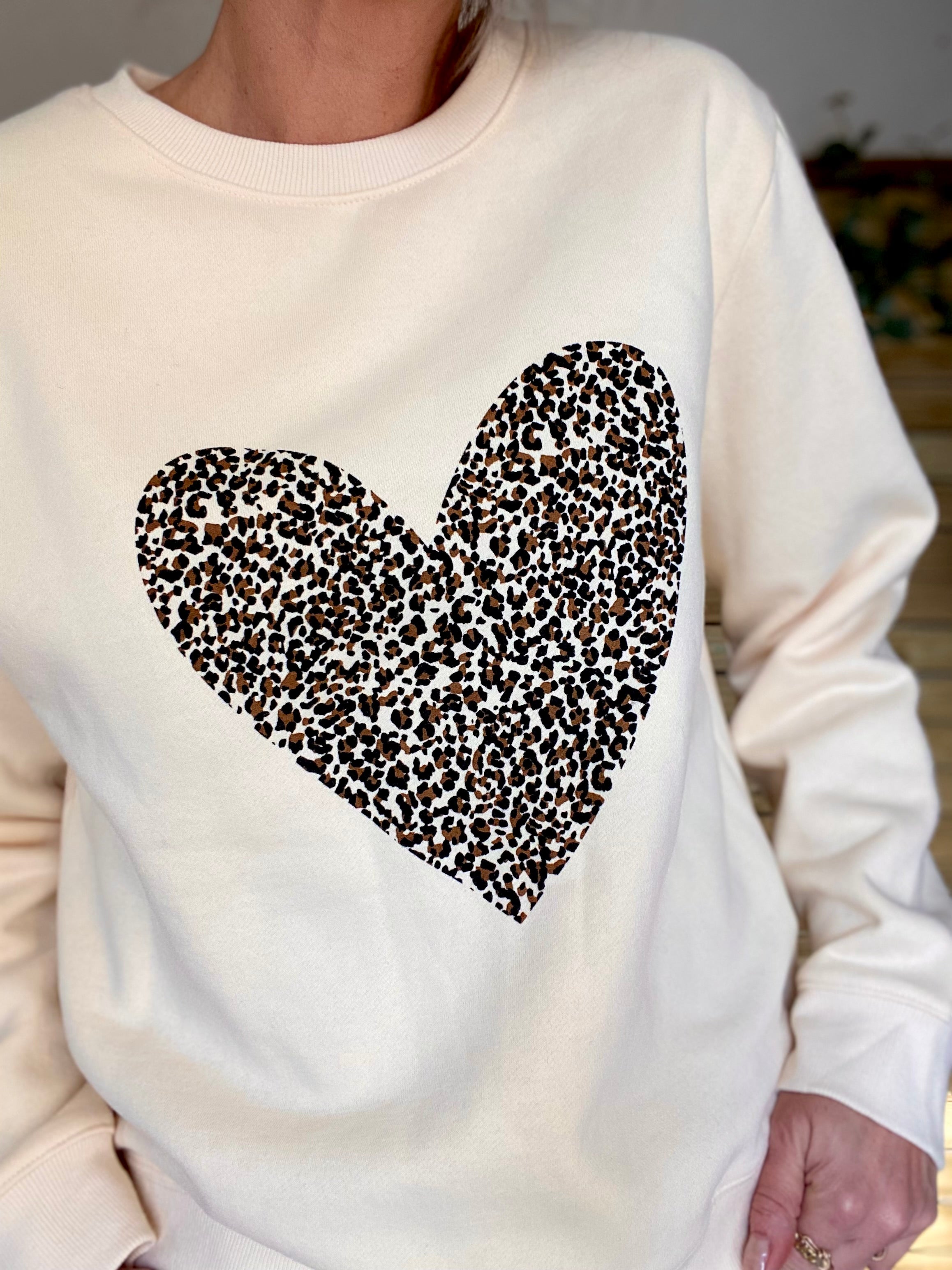 Sweat coeur Léo 🐆 ALBERTINE Beige