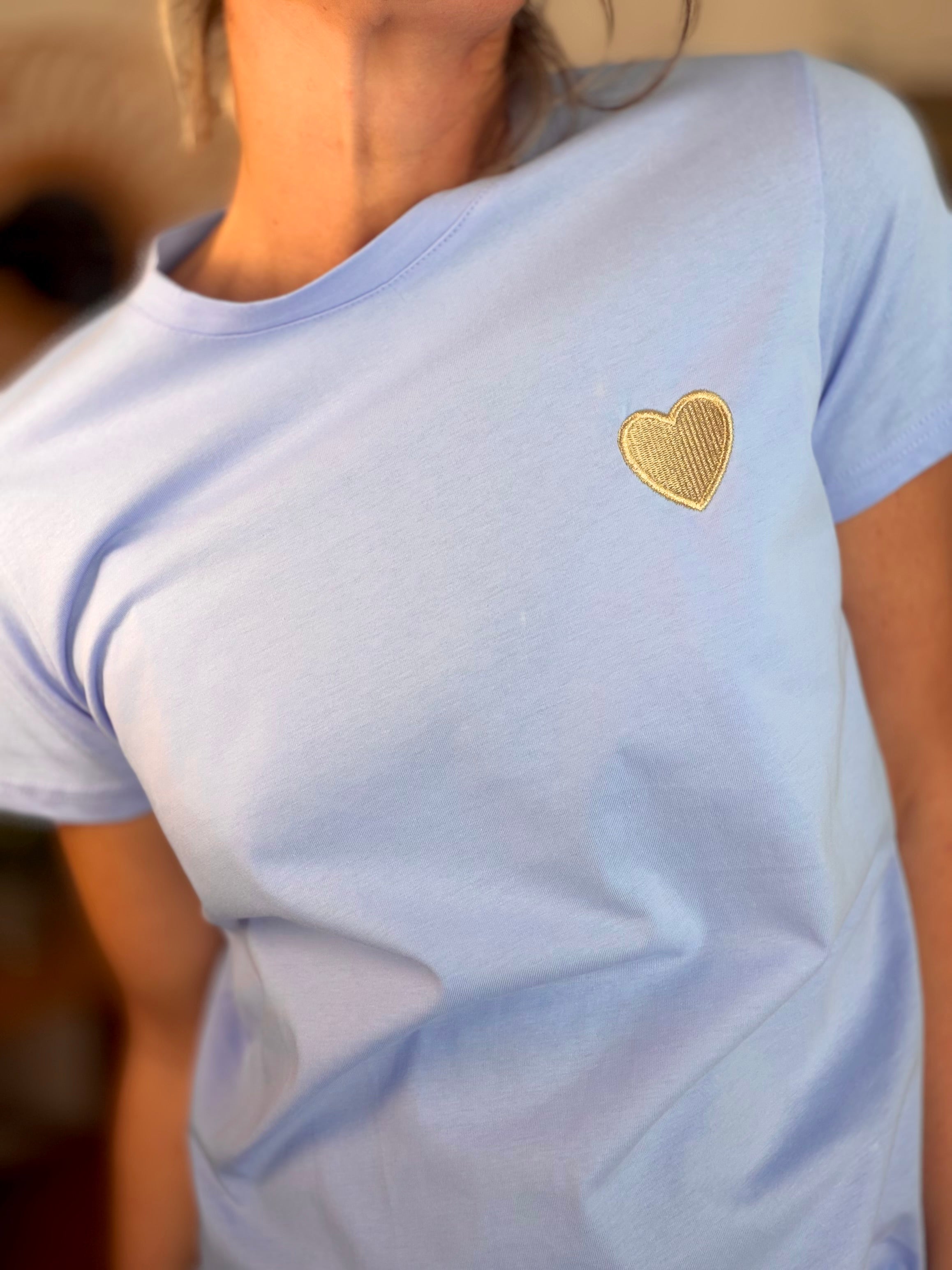 Tee shirt cœur brodé doré 💛 PIA Bleu ciel