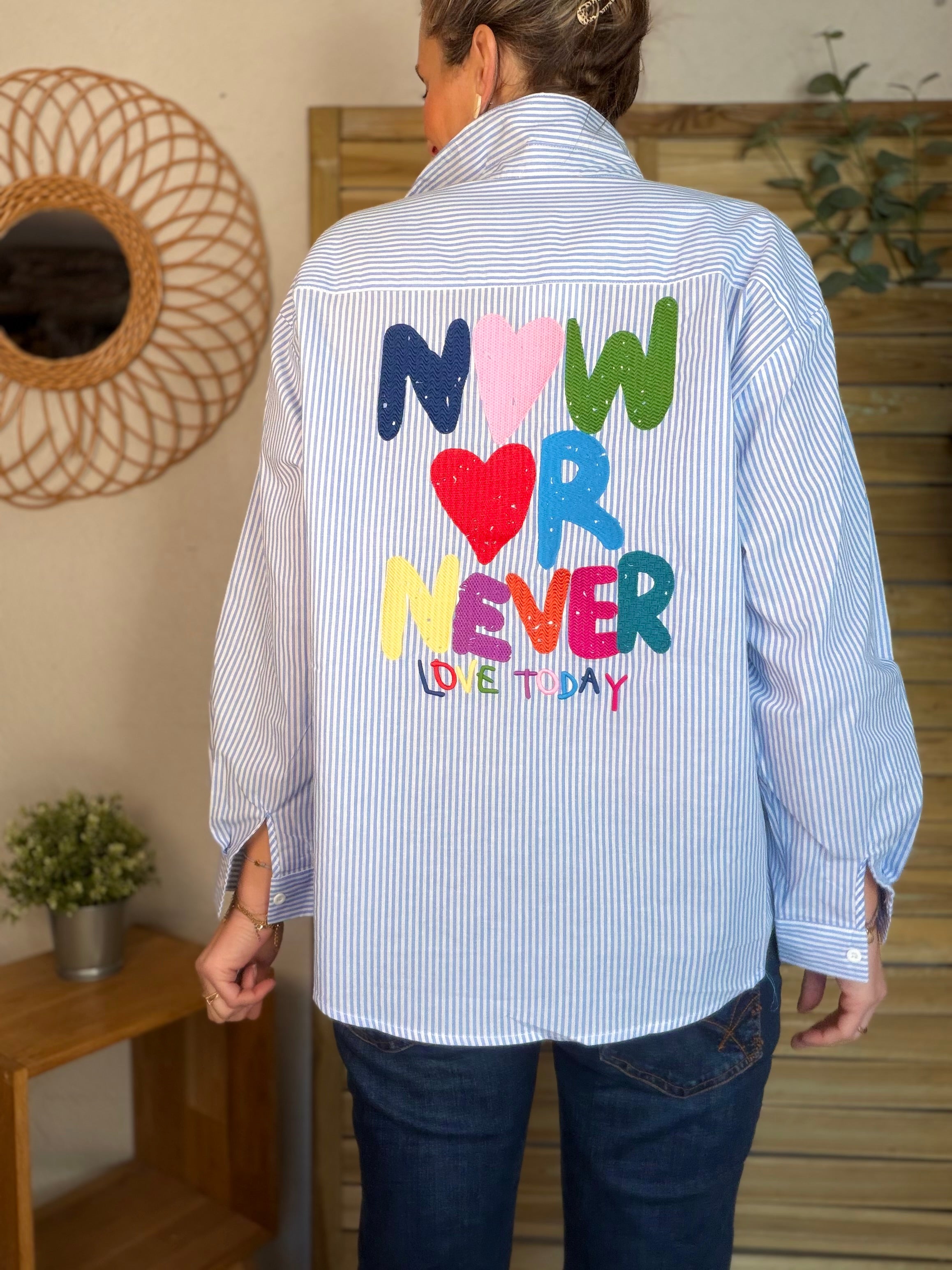 Chemise rayée brodée TINA Bleue