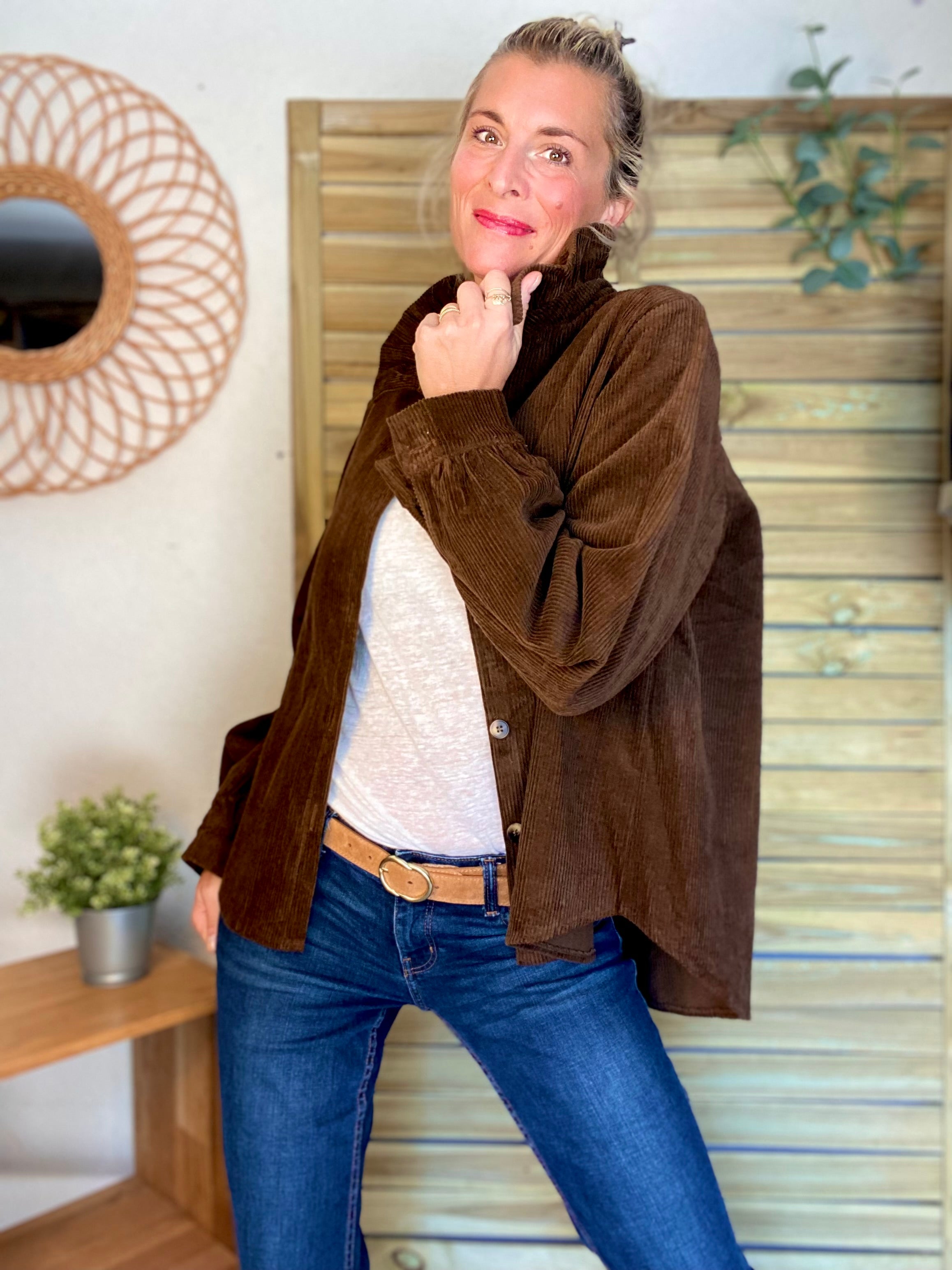 Veste / Chemise en coton, col victorien volanté YVONNE - Velours Chocolat