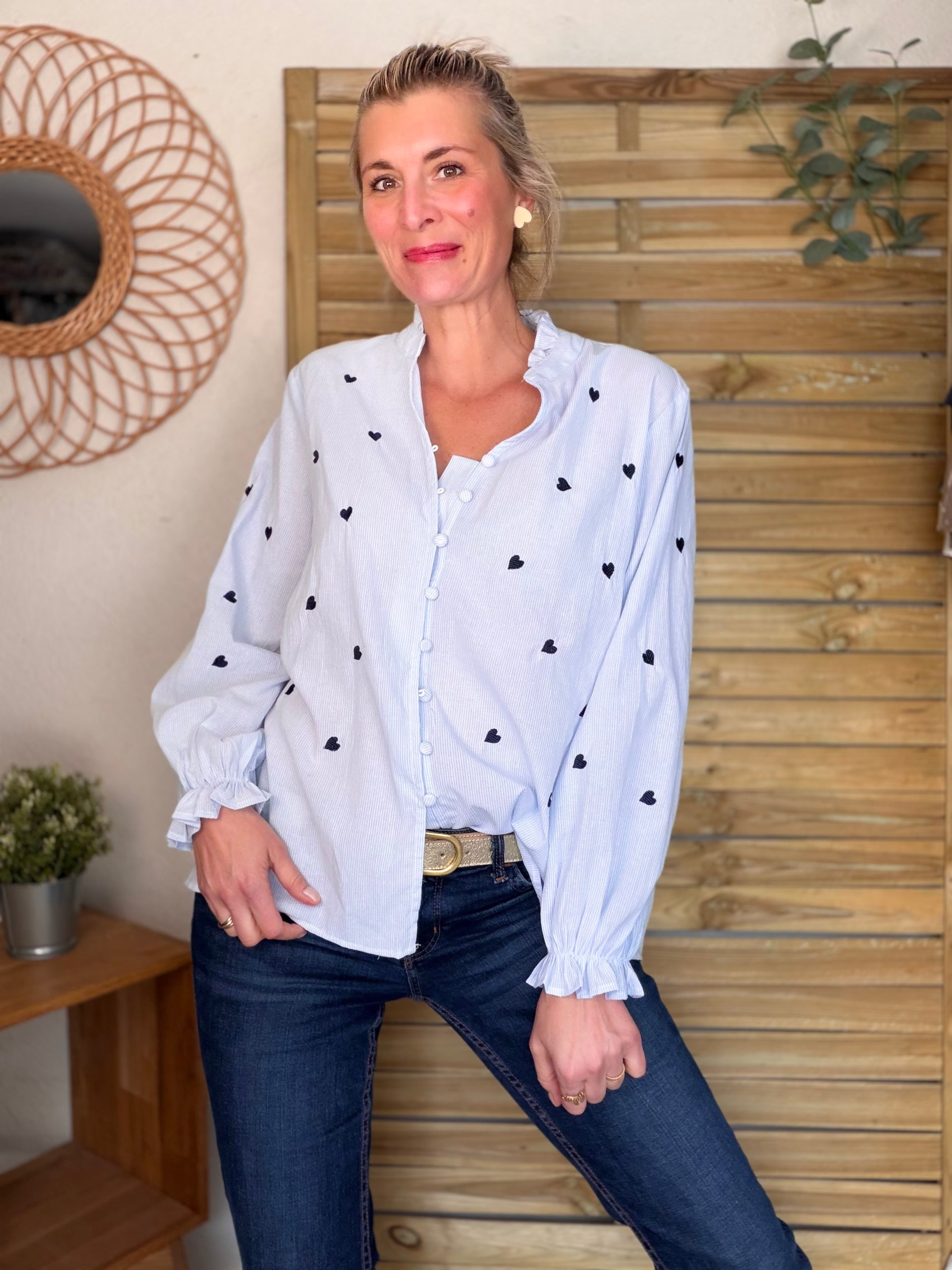 ⚡️ARRIVAGE - Blouse bleue fines rayures et cœurs 💙 MAYLINE