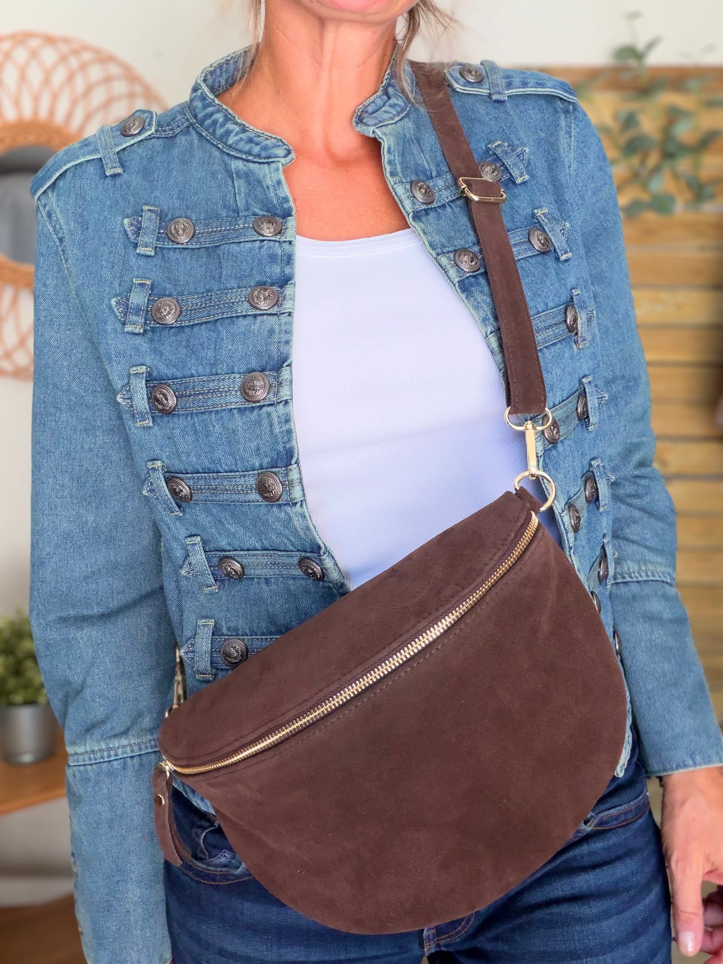 Sac banane XL en cuir velours 30cm JUDY - Chocolat