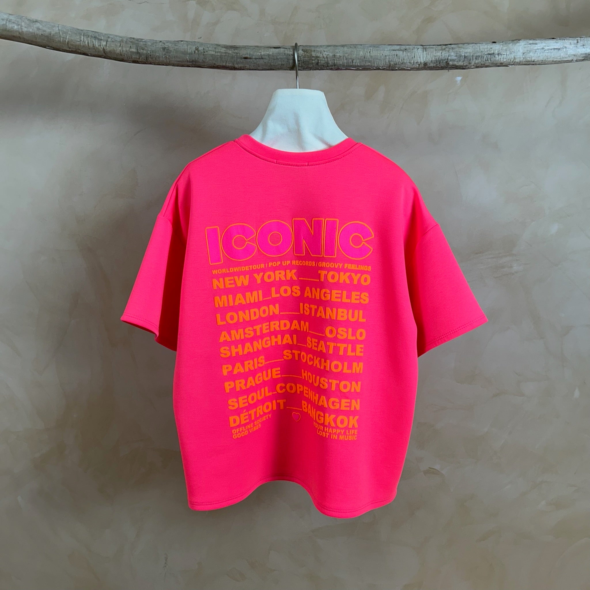 IMPERFECTION - Tee shirt ICONIC matière sweat - THÉA Rose fluo
