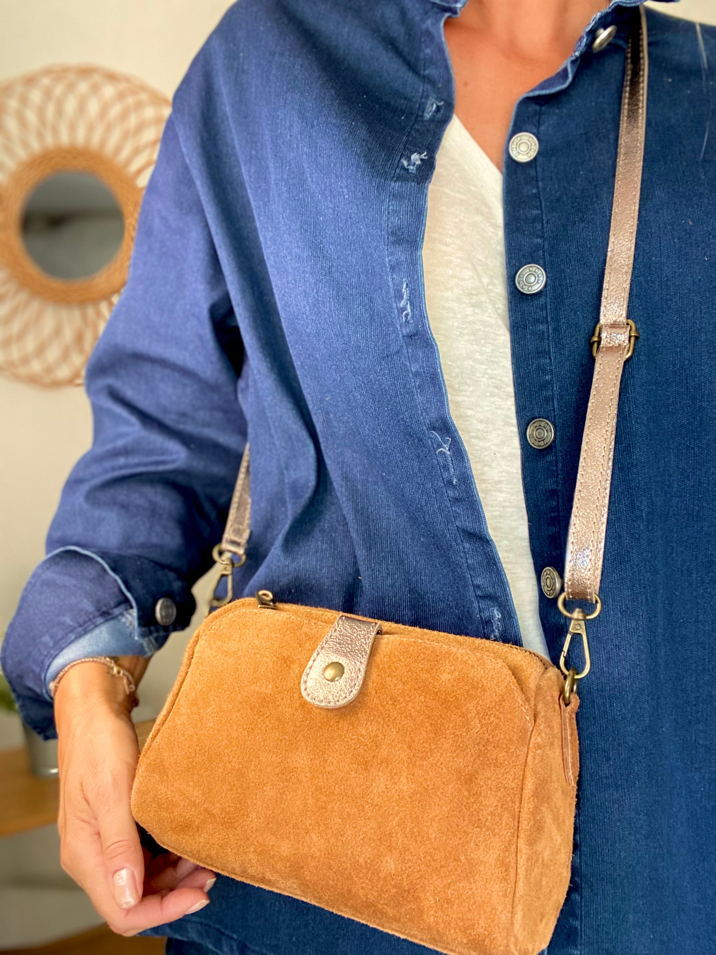 Sac bandoulière en cuir EZRA - Camel/Bronze